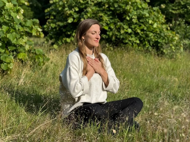 Dein Atem als Anker: Wie Breathwork dich bei Panikattacken unterstützen kann