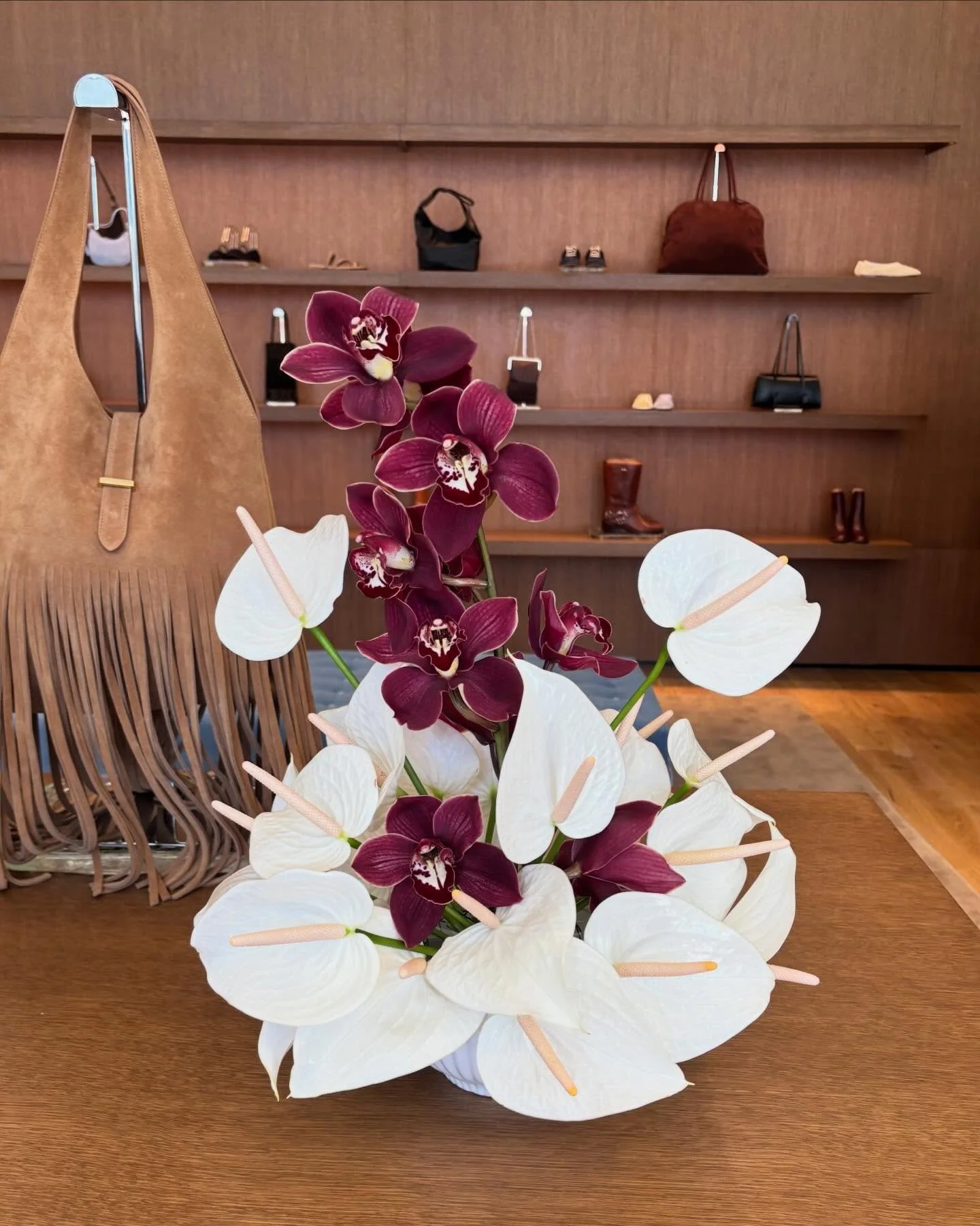 A sculptural cutie and something different for @reformation 🤍