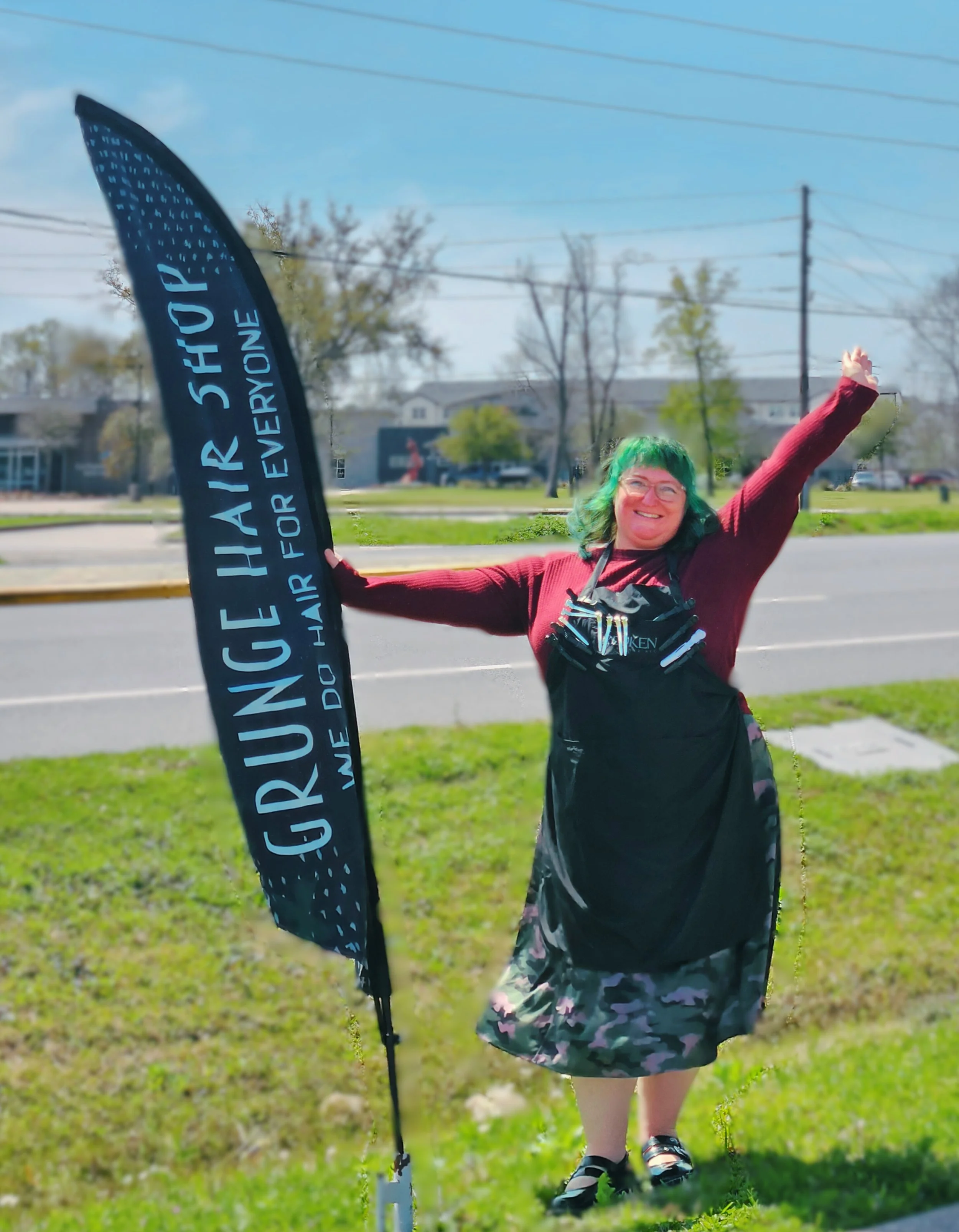 [VIBE] Heather slaying w GHS Sign.jpg