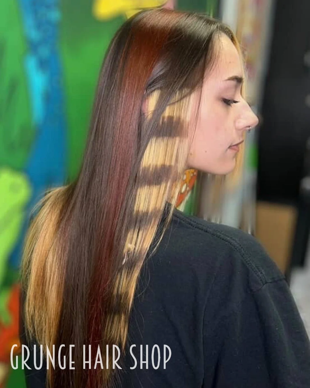 Calico colors with a raccoon tail moment. 🐾 Karli mixed blonde and brown in all the right chunky places&mdash;playful, bold, so her.

Book with Karli at the link in our bio!  @karlikutz 

📍 Grunge Hair Shop | 2400 Farm to Market 2920 Suite 140, Spr