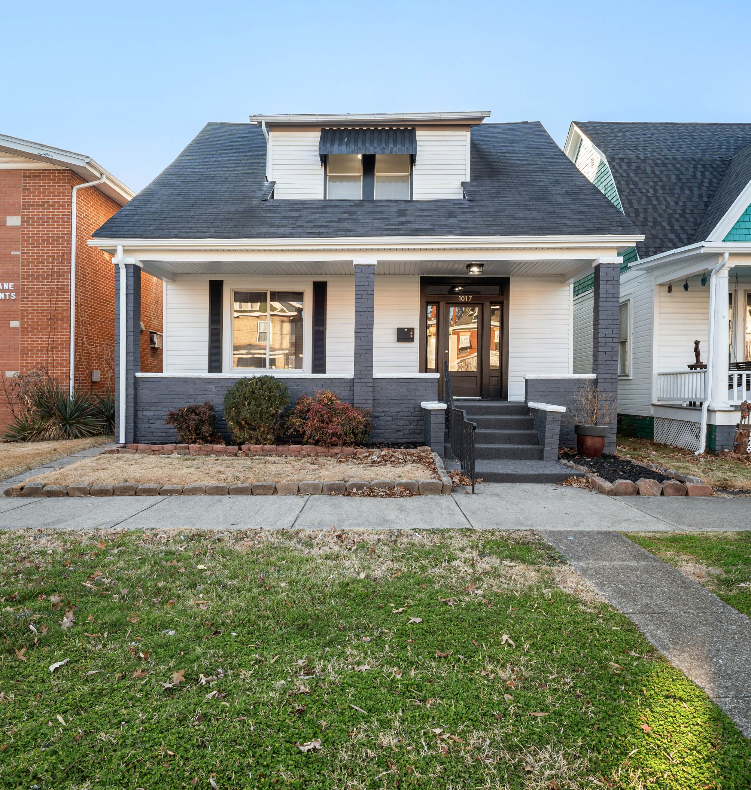 1.7.26 - 1017 11th st-2 croped.JPG