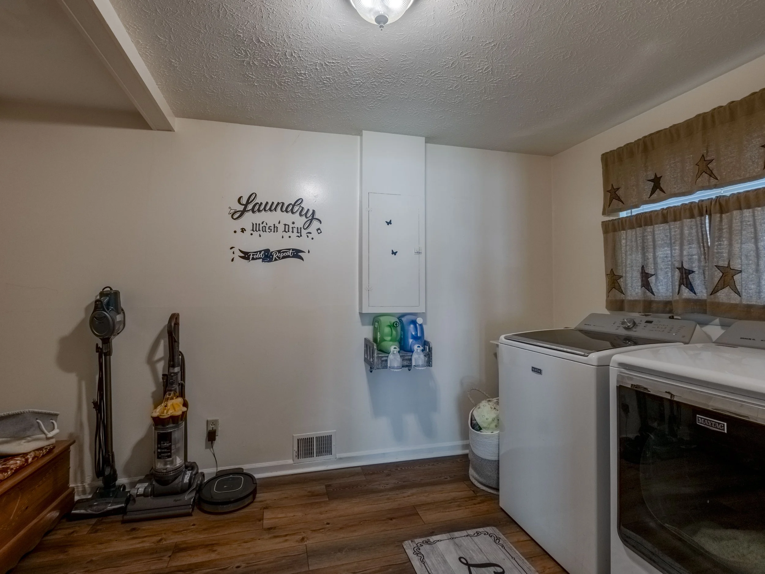 4.24.26 - 80 WOODLAND DR, MADISON WV-40.jpg