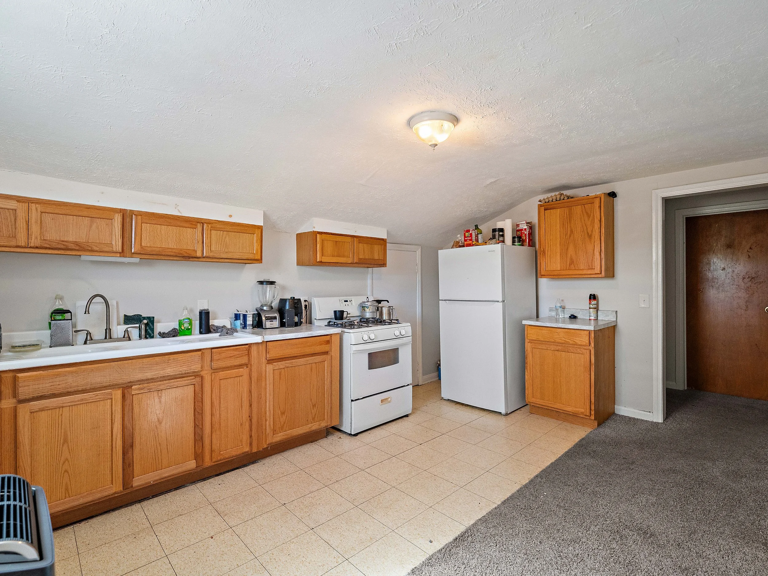 10.9.26 - 325 26th st duplex-21.jpg