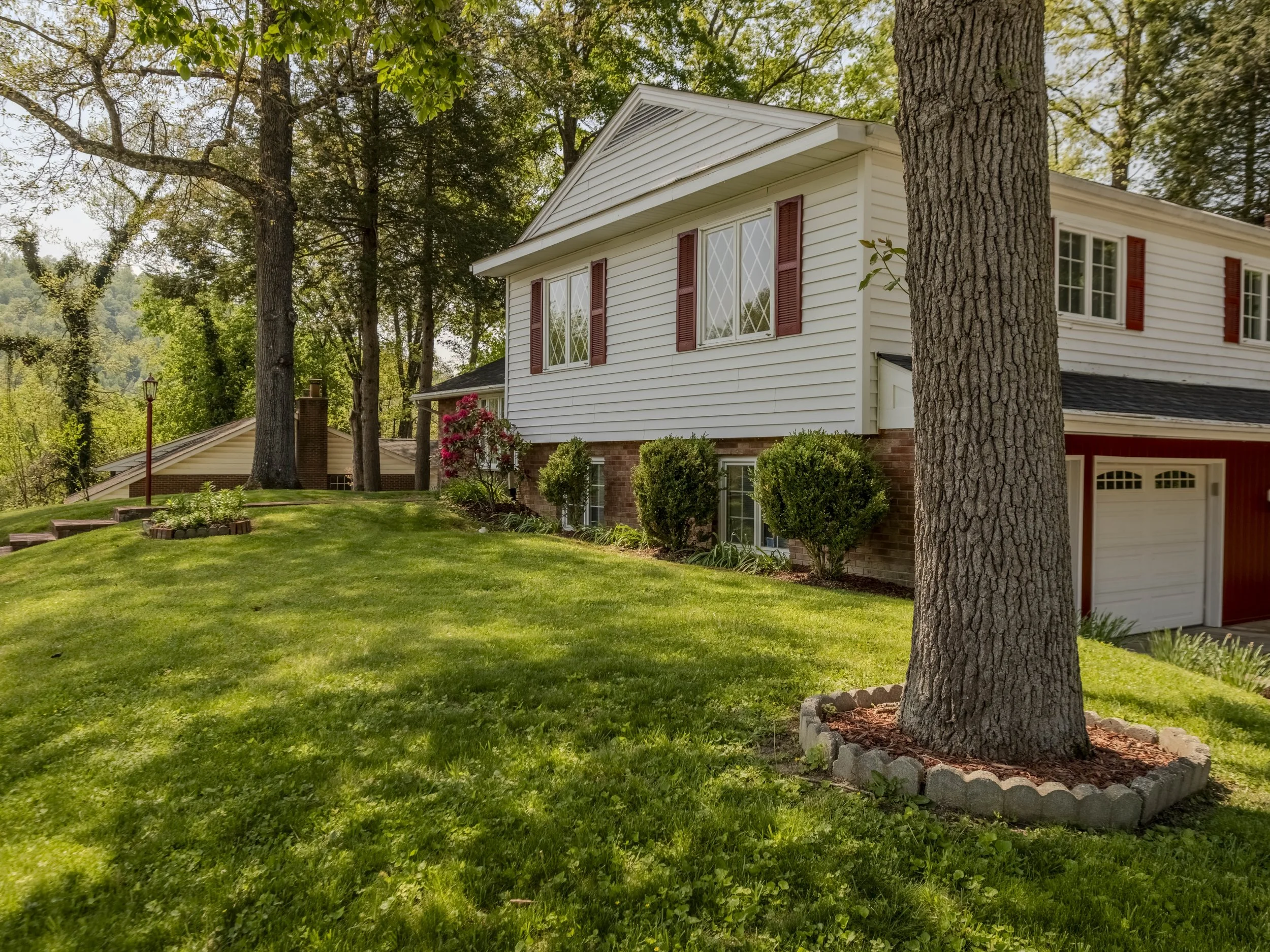 4.24.26 - 80 WOODLAND DR, MADISON WV-59.jpg