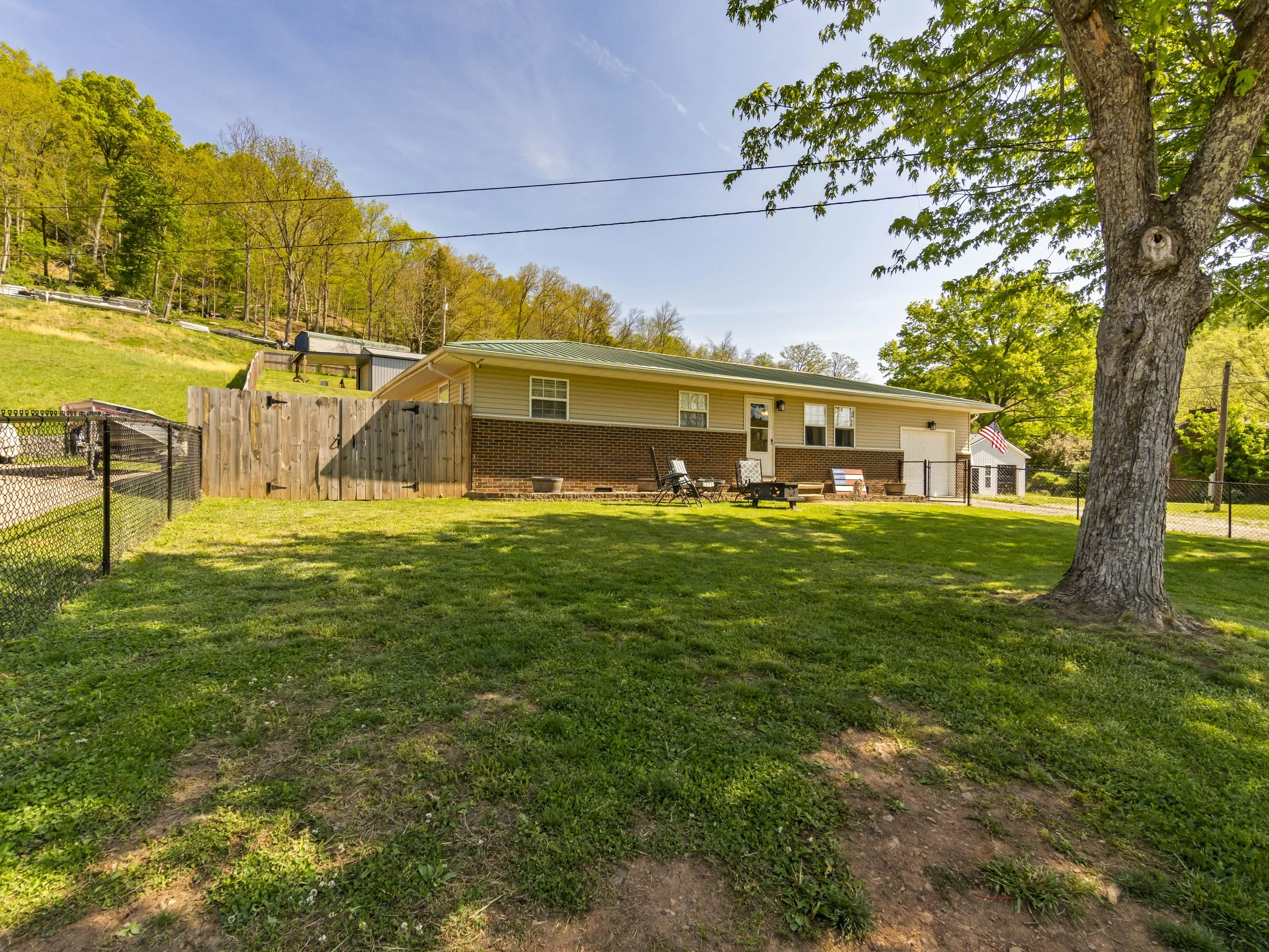 4.21.26 - 1817 Beech Forn Rd.jpg