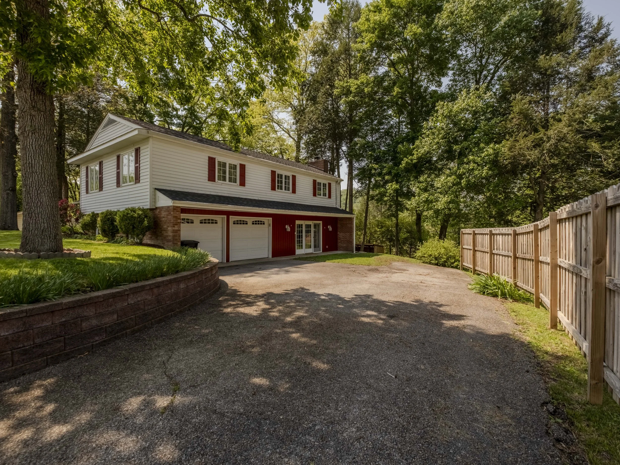 4.24.26 - 80 WOODLAND DR, MADISON WV-57.jpg