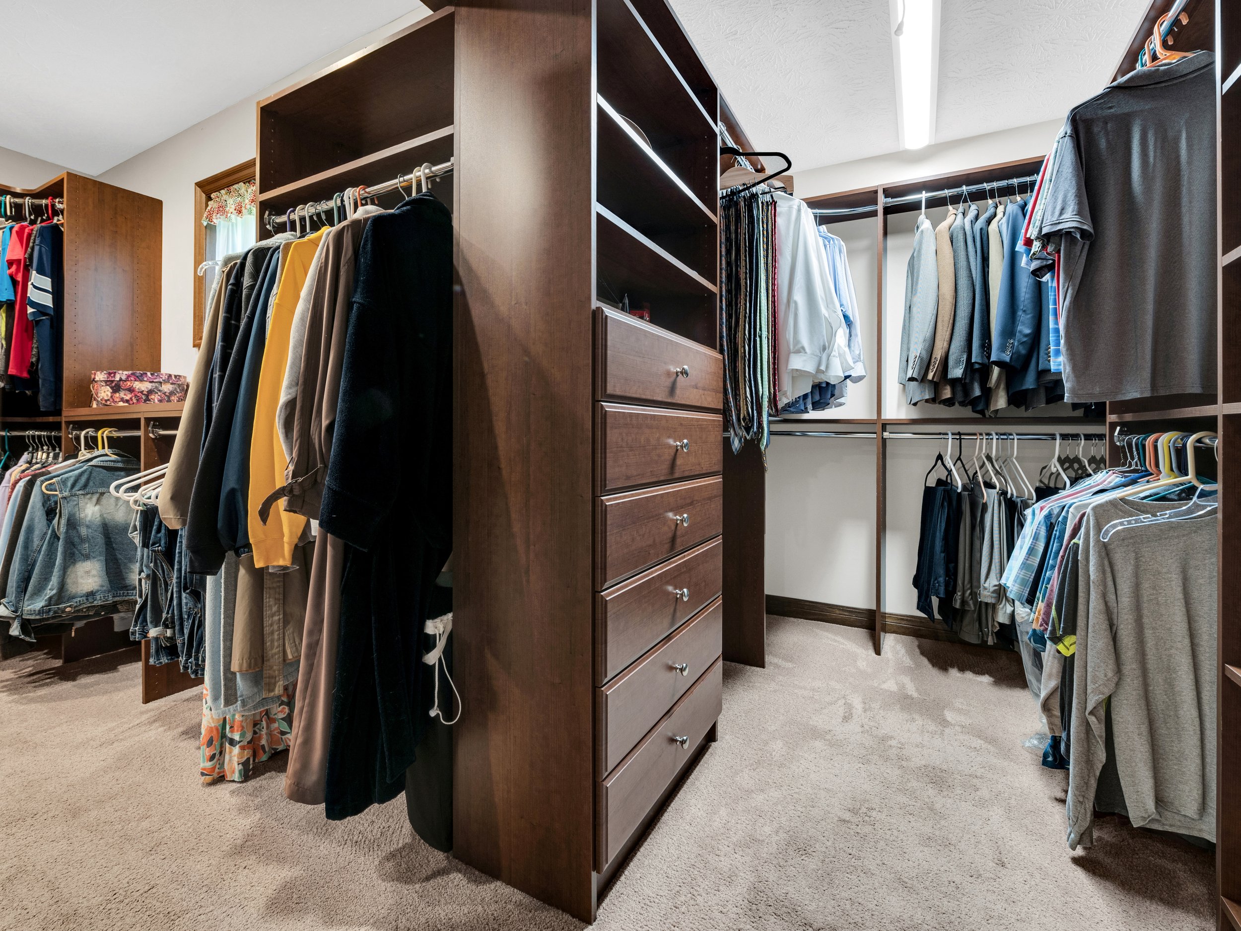 5010 BENNINGTON DRIVE-40.jpg