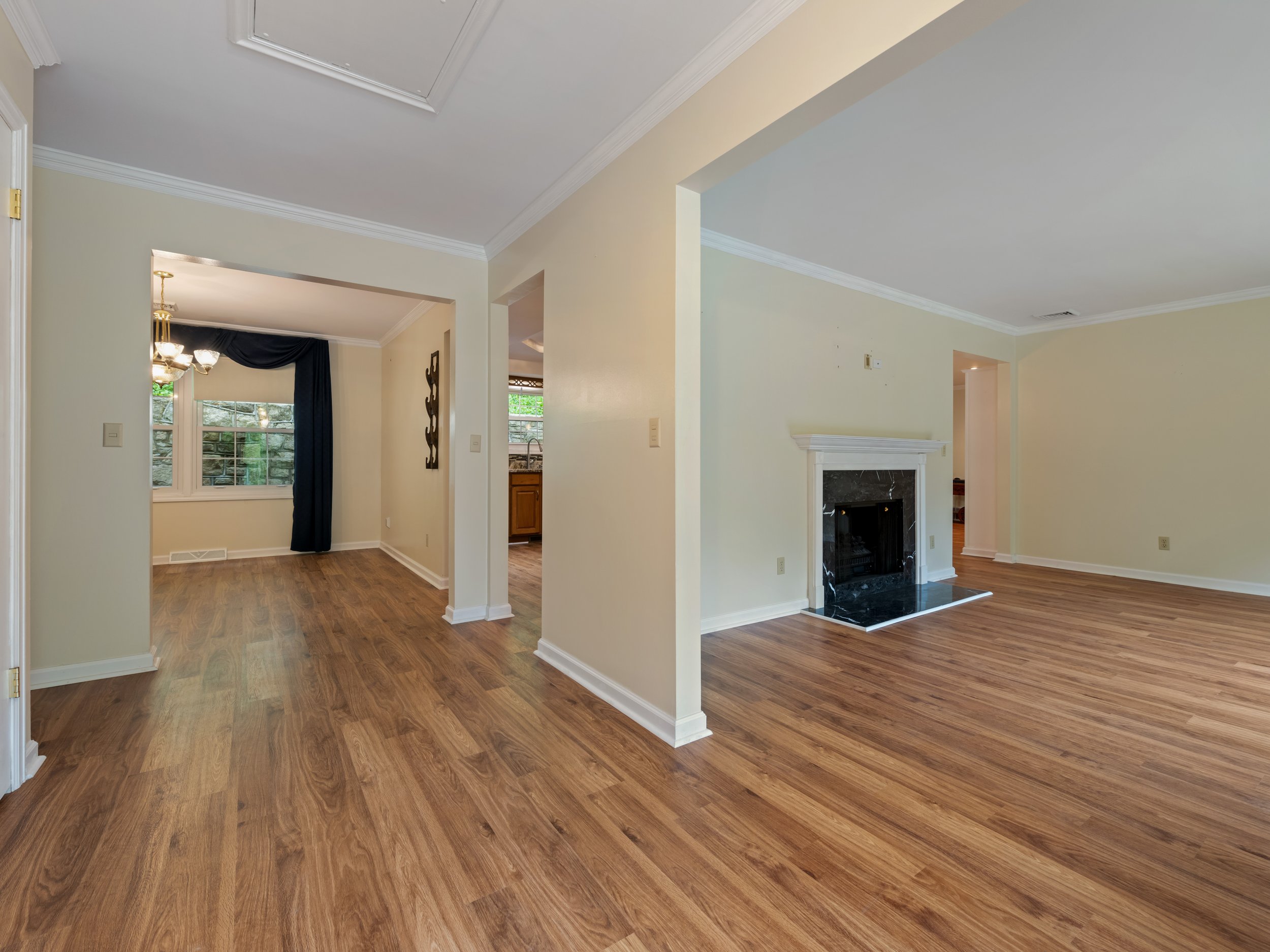 1807 Washington-14.jpg