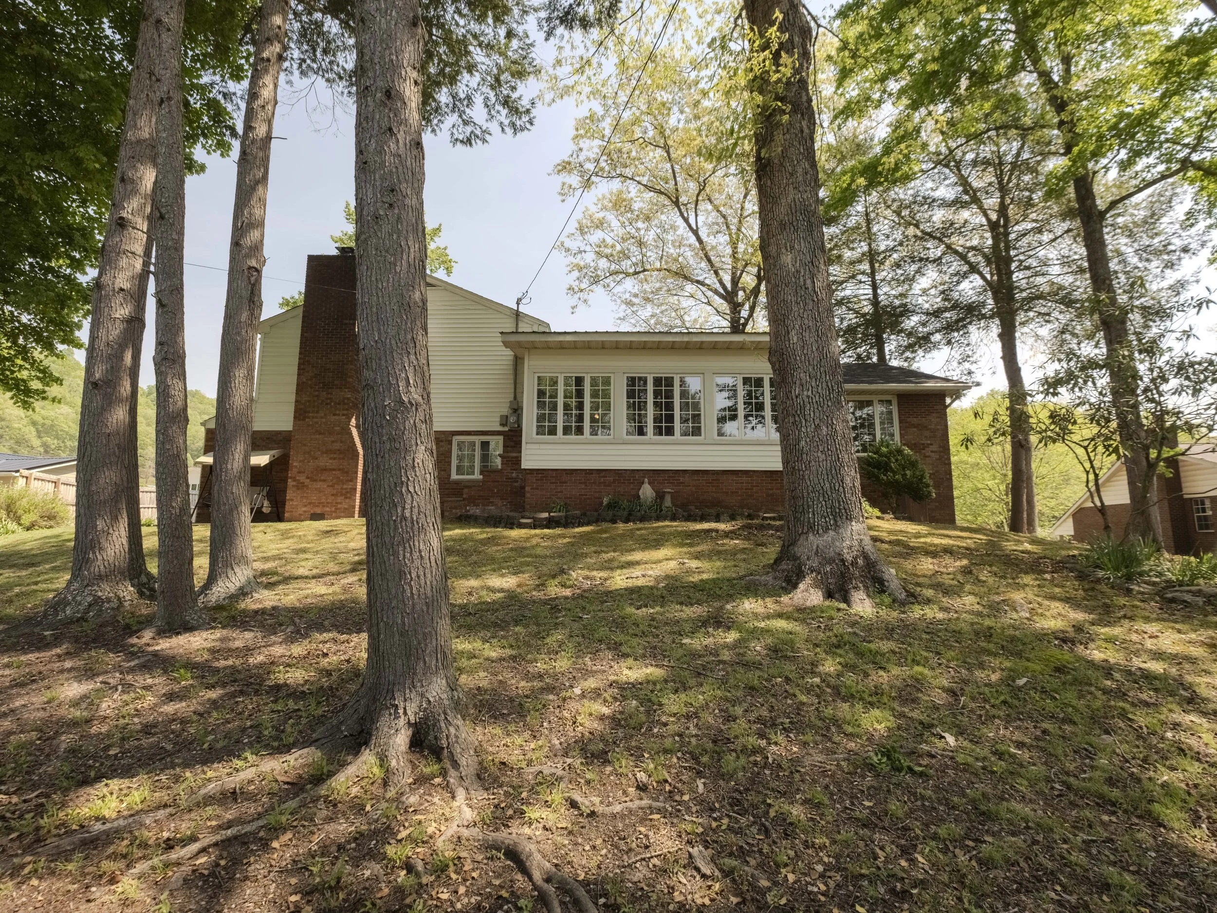 4.24.26 - 80 WOODLAND DR, MADISON WV-52.jpg