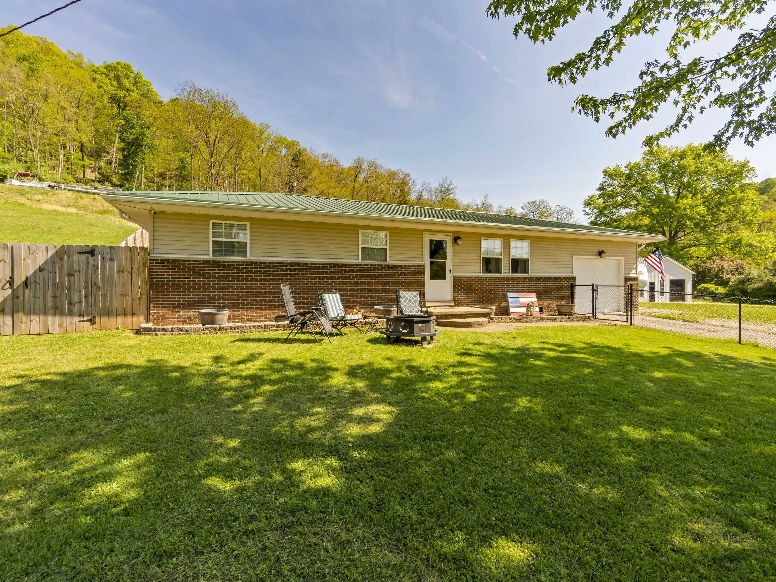 4.21.26 - 1817 Beech Forn Rd-2.jpg