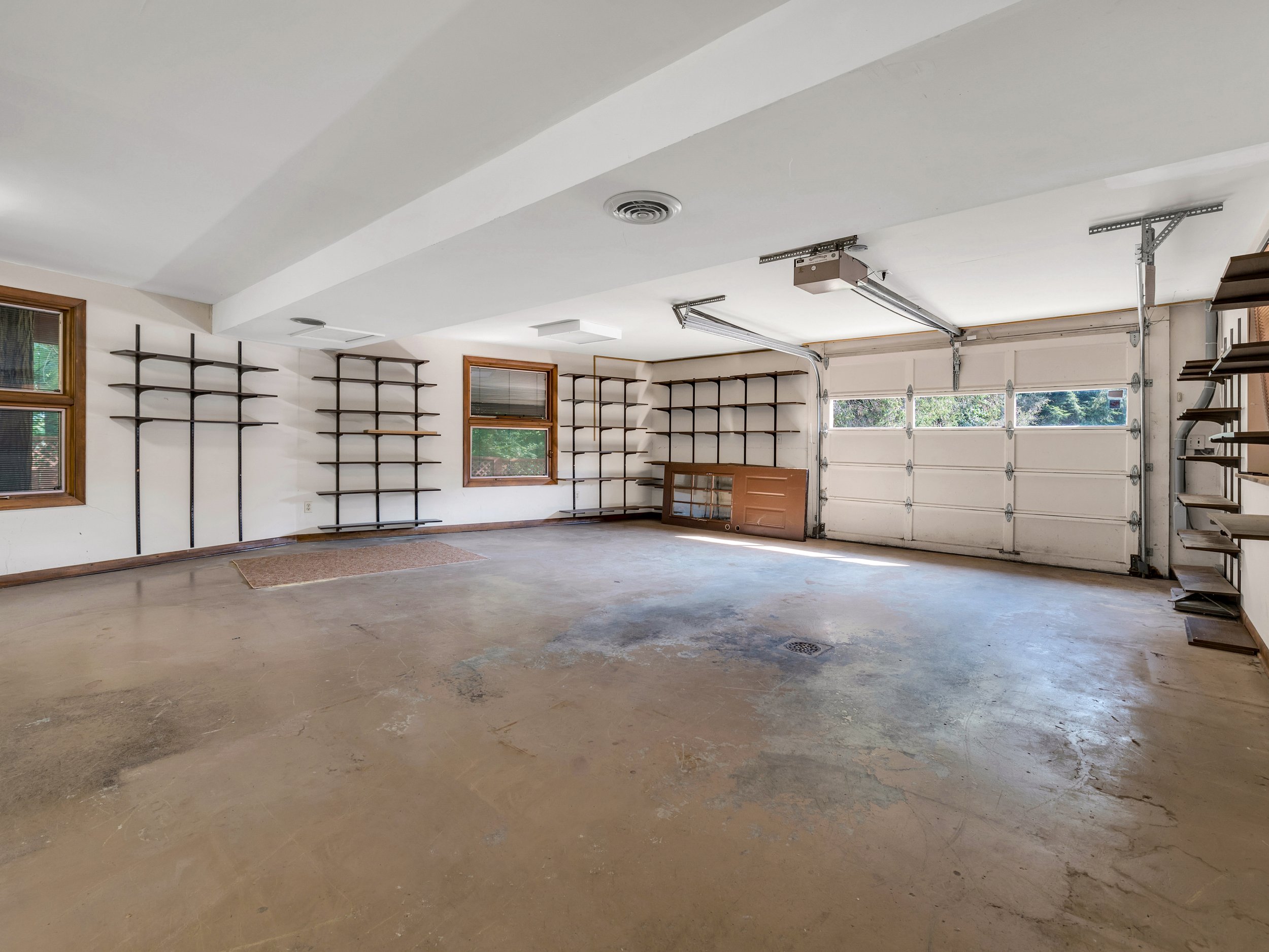 540 N Innwood Drice-44.jpg
