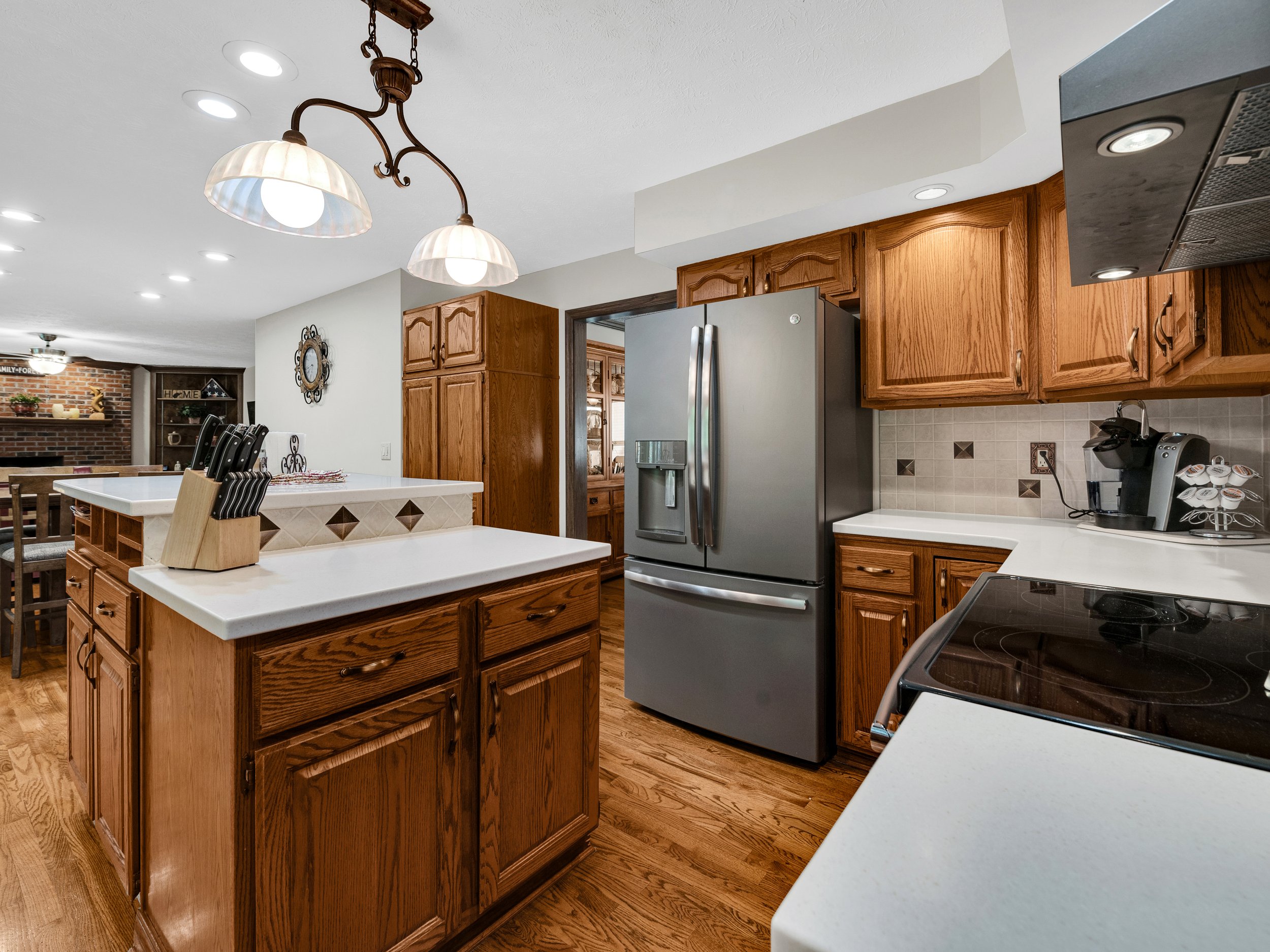 5010 BENNINGTON DRIVE-22.jpg