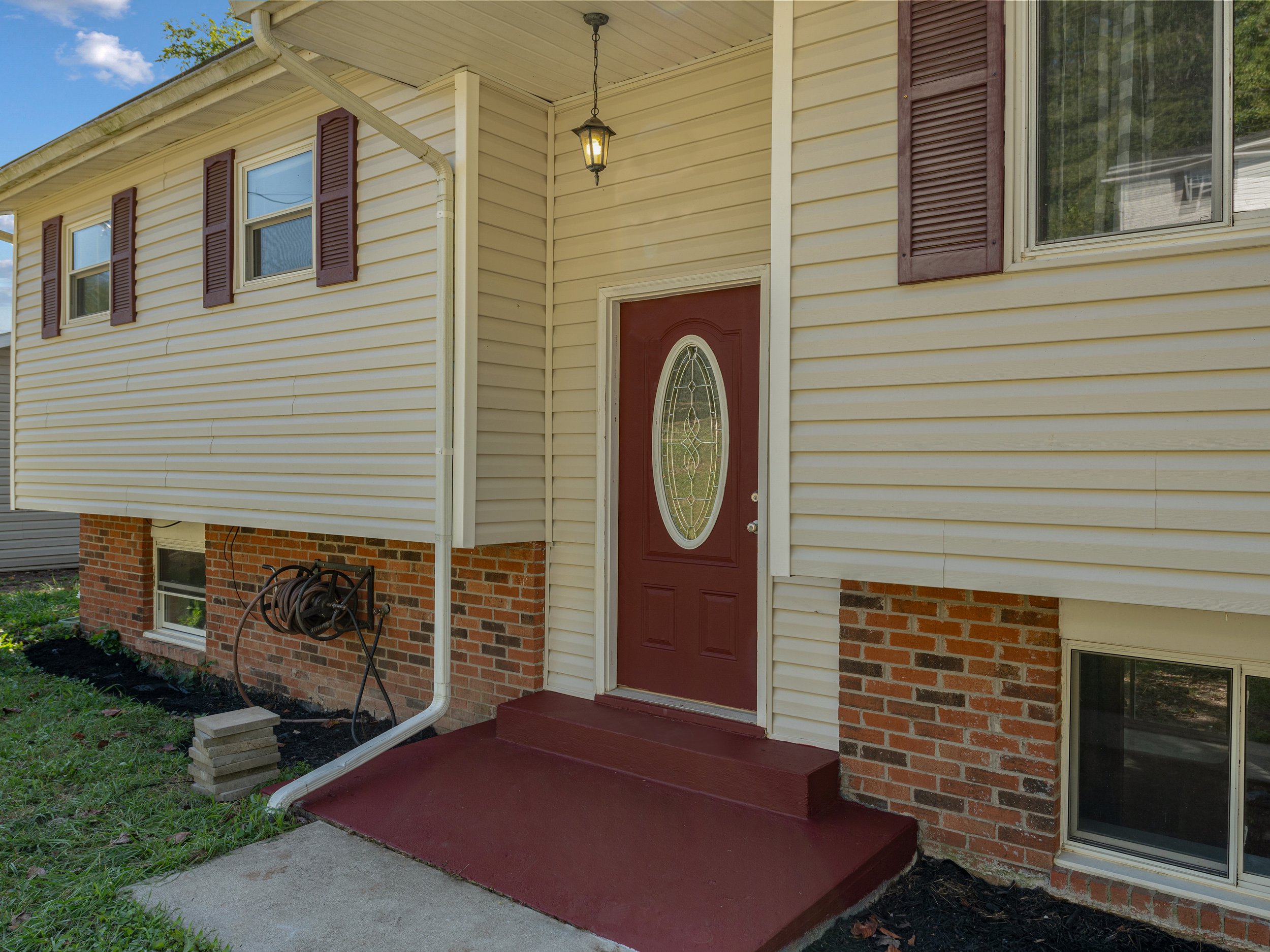 121 Pennmington way-4.jpg
