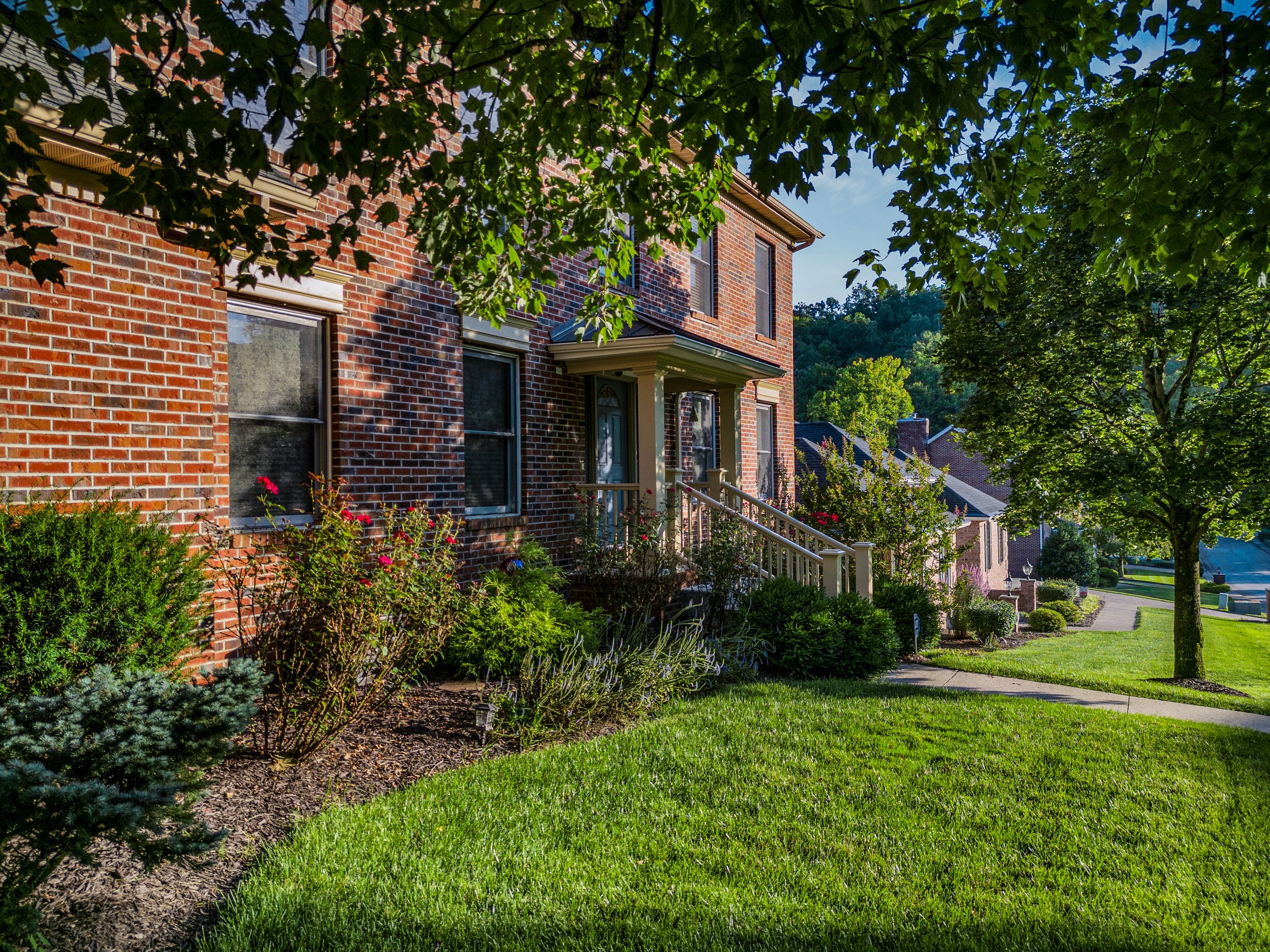 5010 BENNINGTON DRIVE-66.jpg