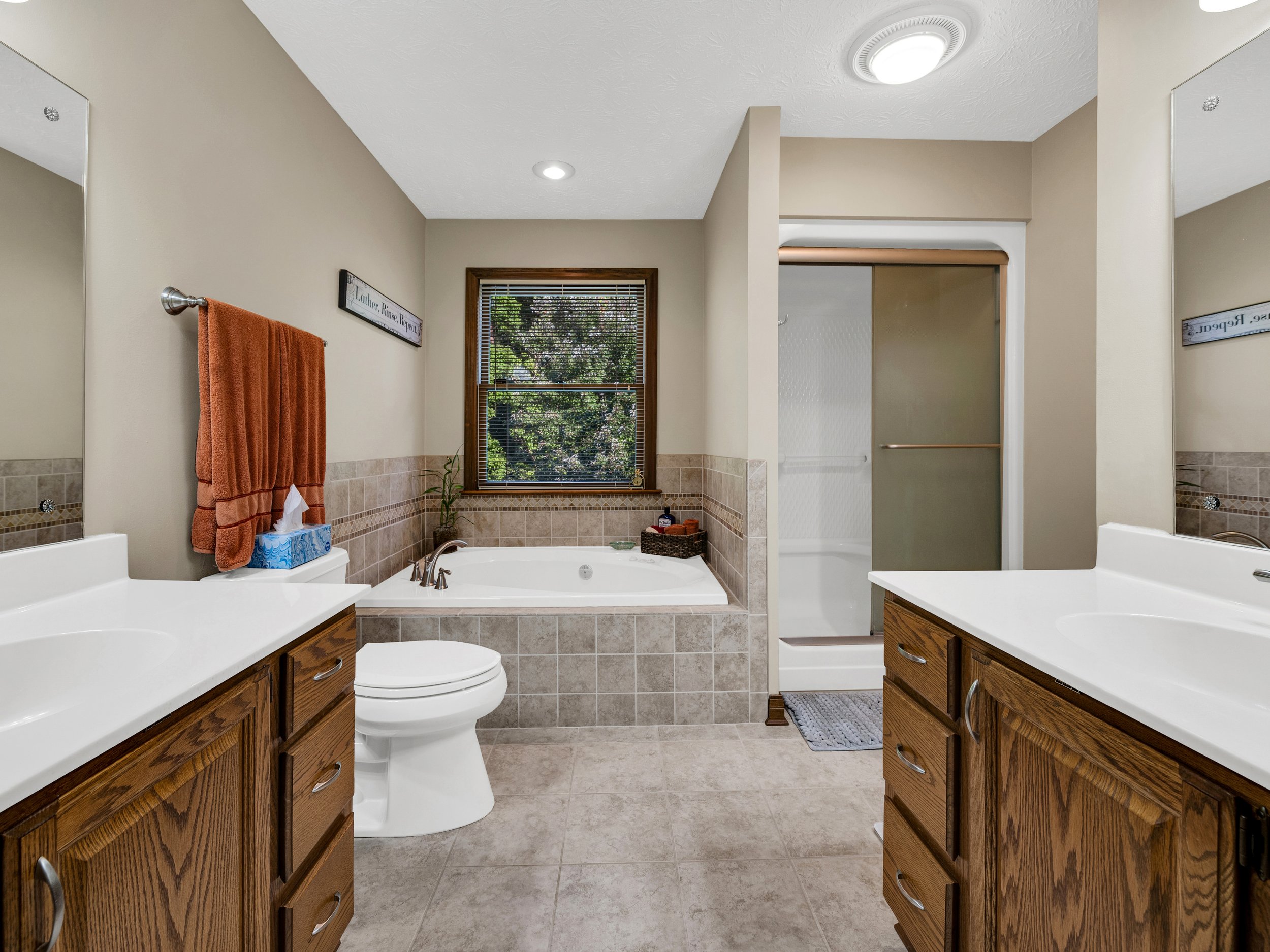 5010 BENNINGTON DRIVE-36.jpg