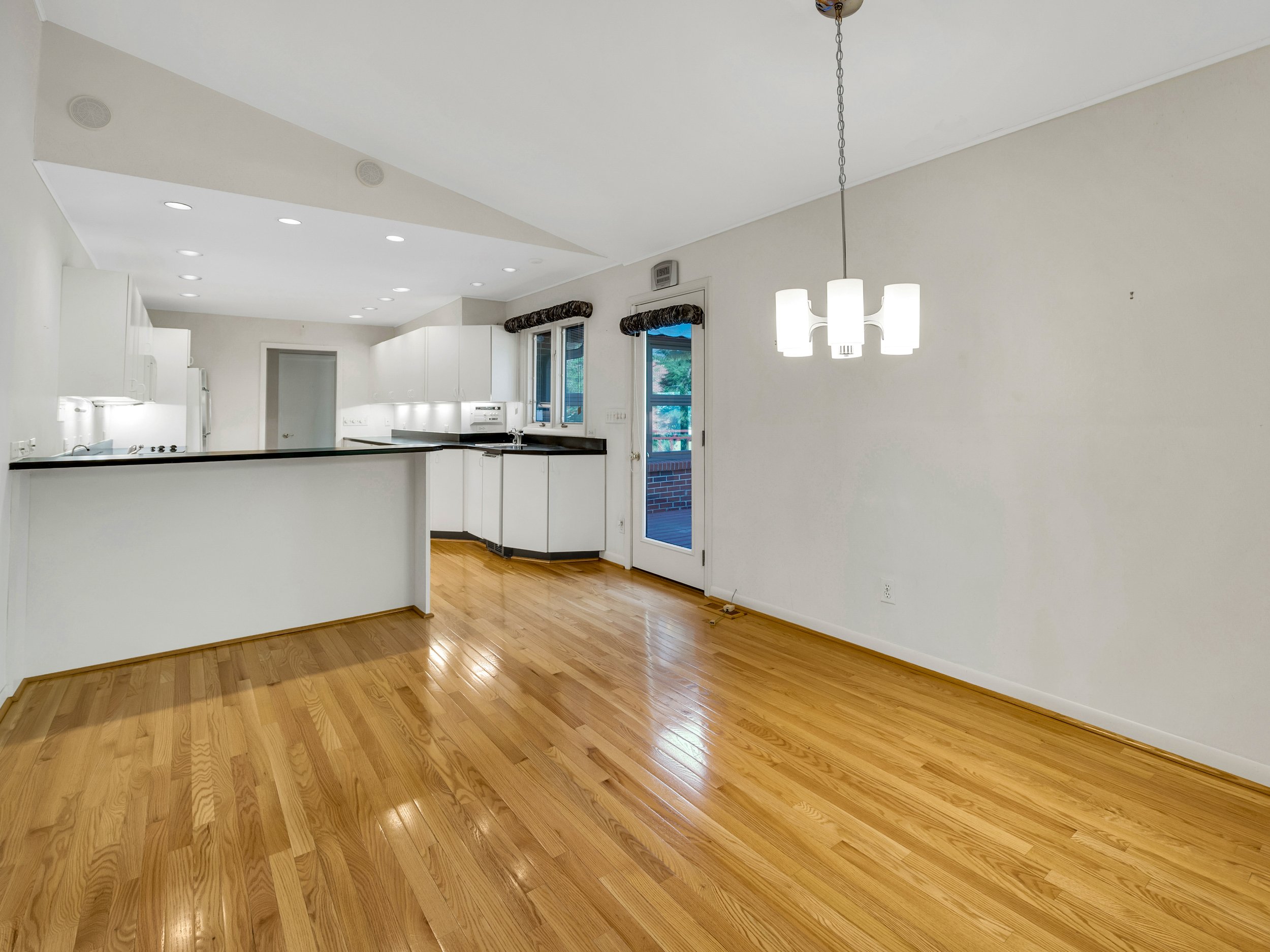 540 N Innwood Drice-18.jpg