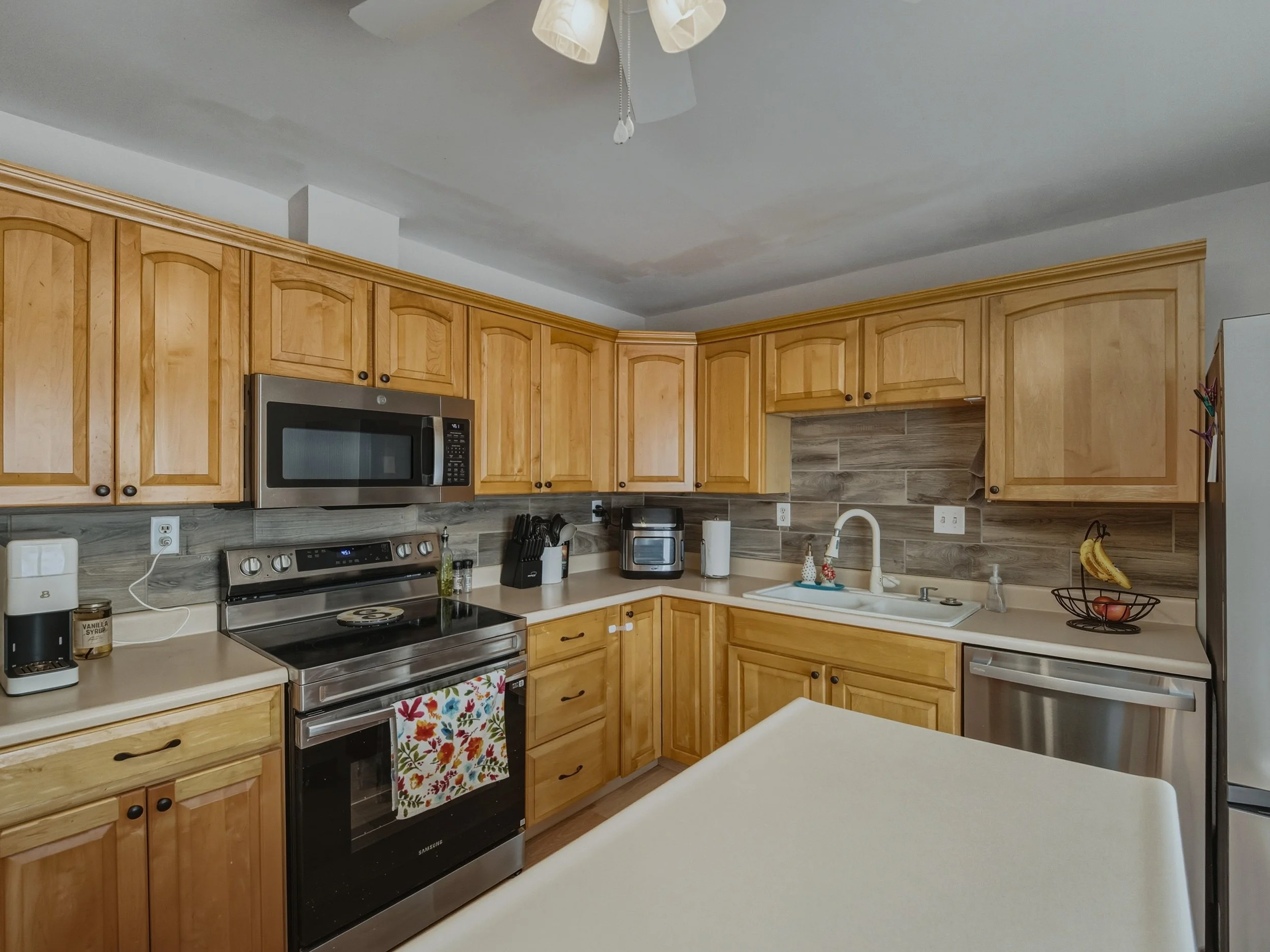 2.9.26 - 102 McConkey Dr-15.jpg