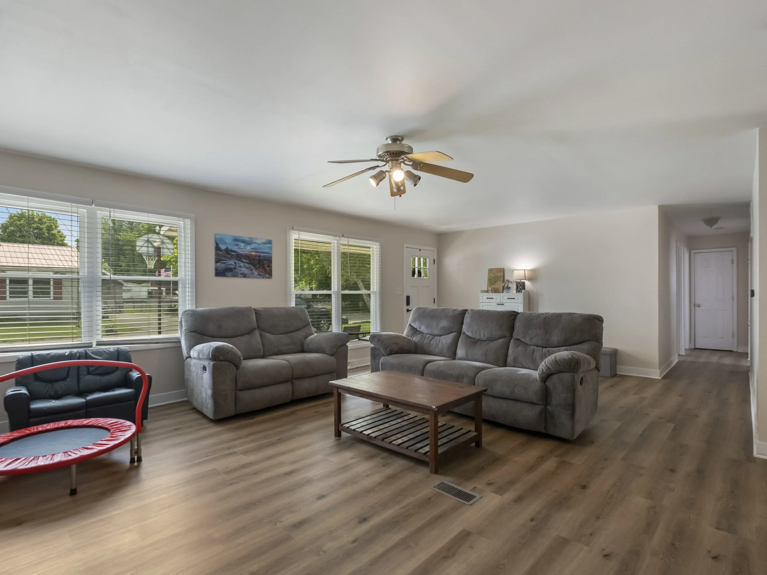 5.4.26 - 102 McKonky AVE-10.jpg