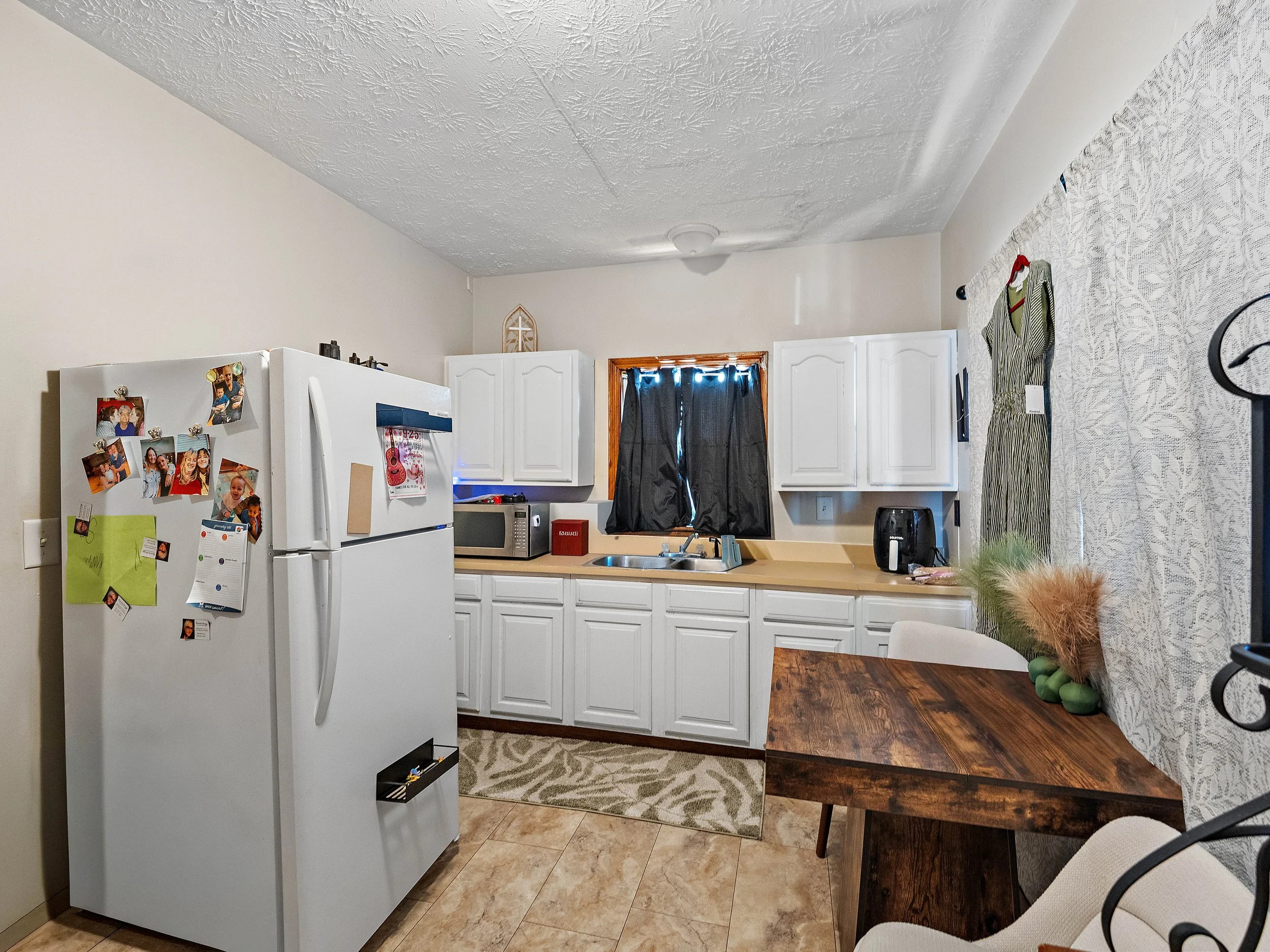 10.9.26 - 325 26th st duplex-14.jpg