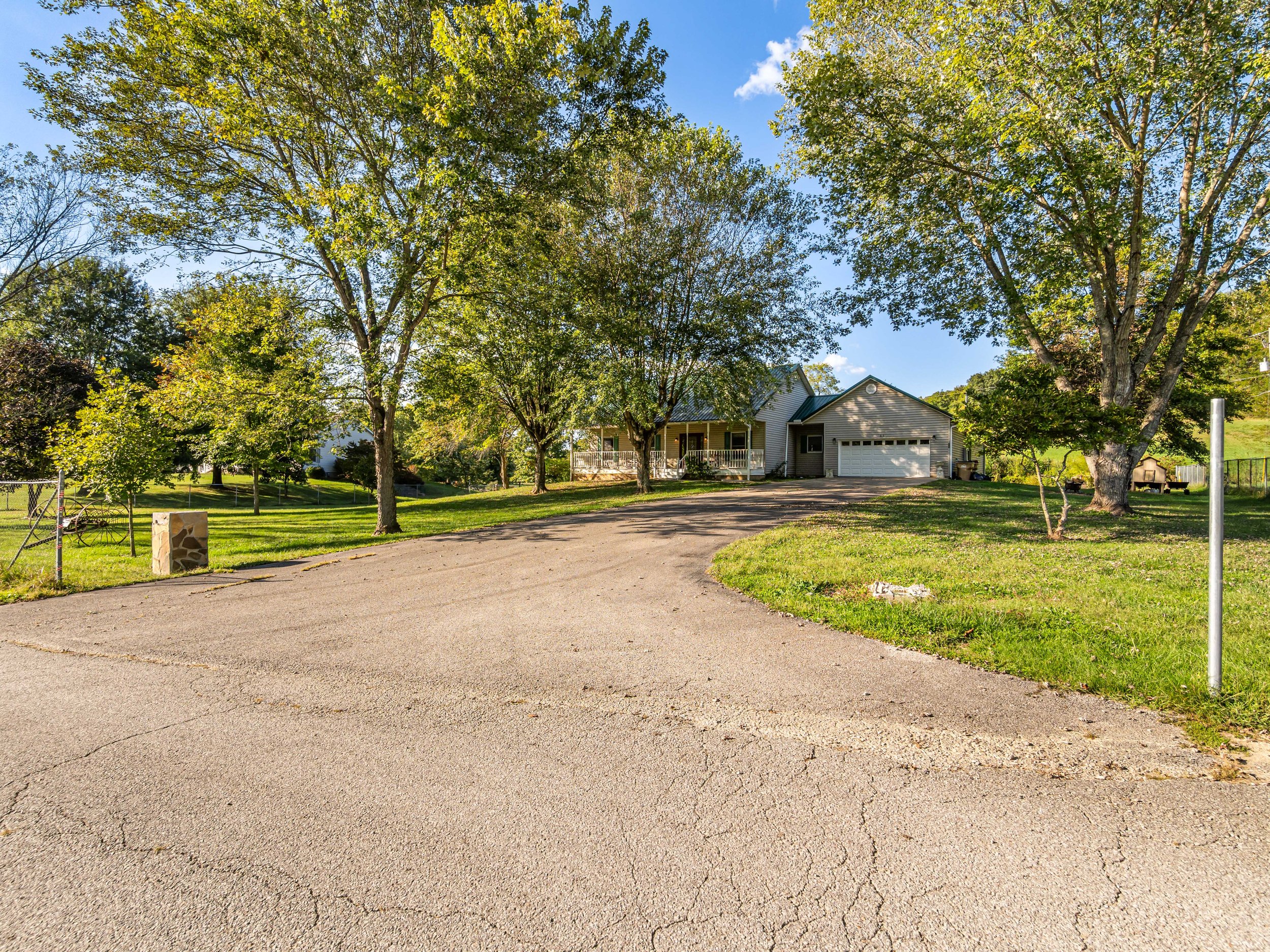 9.29.25 - 55 Stanley Dr-6.JPG