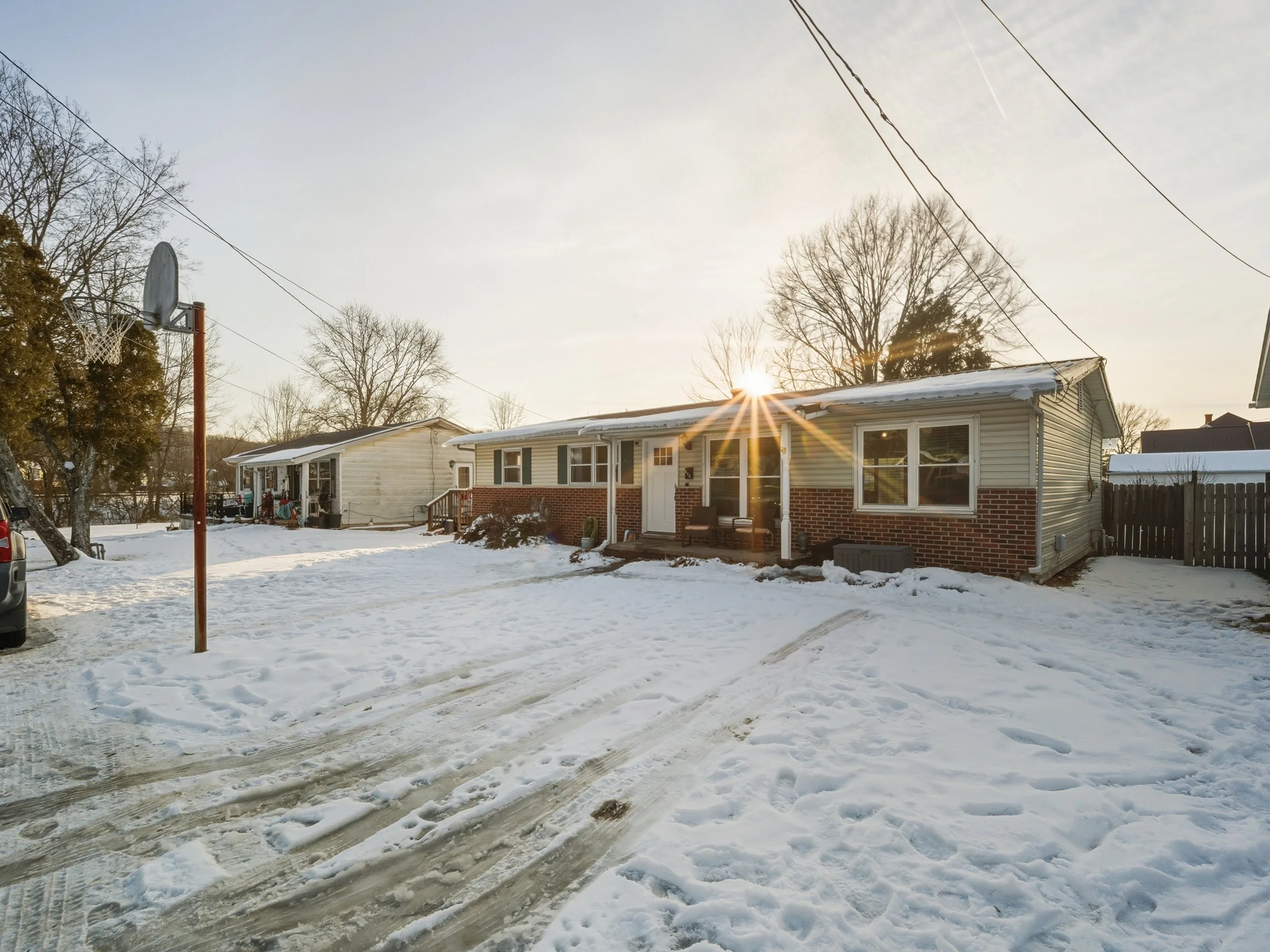 2.9.26 - 102 McConkey Dr-5.jpg