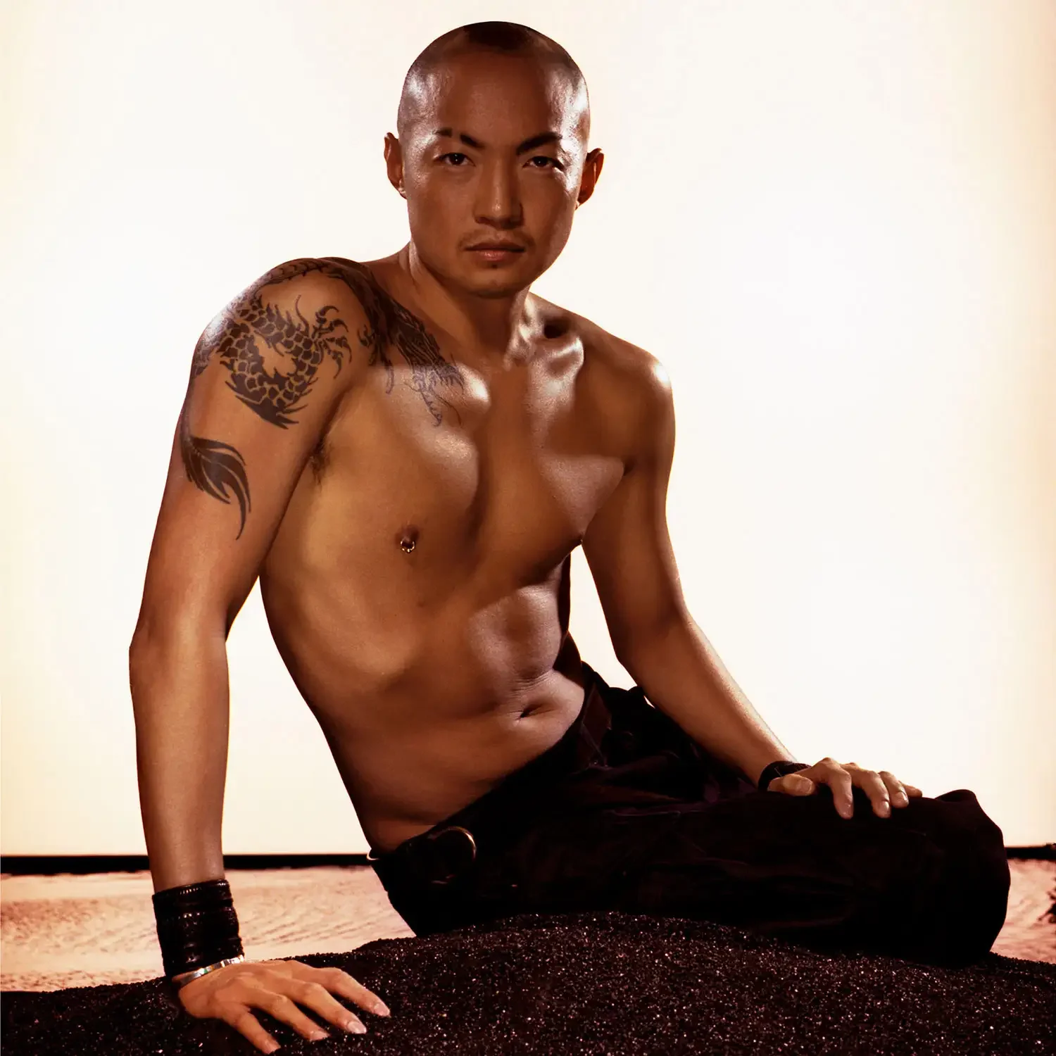 Mei Xiao Zhou Fashion Designer 