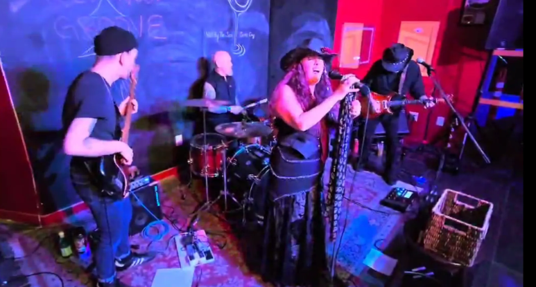 Redwood Groove, Horse Sense Fundraiser