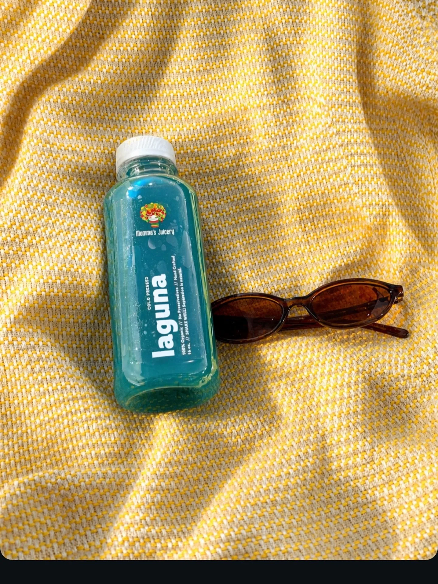 laguna 🏝️

pineapple &middot; lemon &middot; green apple &middot; ginger &middot; blue spirulina

hydration + digestion + glowy skin in one bottle