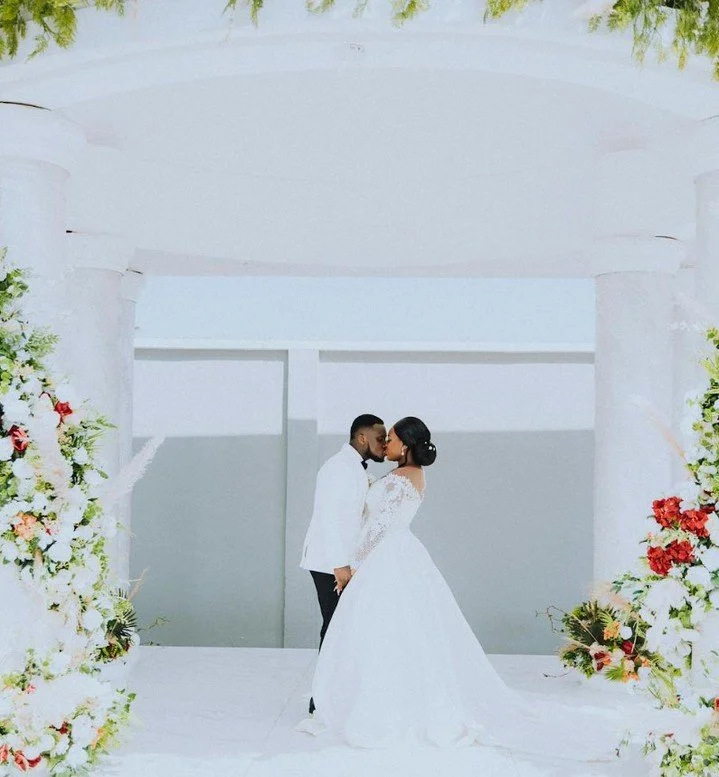 #ThisOrThat: An intimate celebration with your closest family and friends, or a grand celebration where you can party with the community who helped you get to where you are today? Let us know in the comments! 

Whatever occasion sounds best, our team