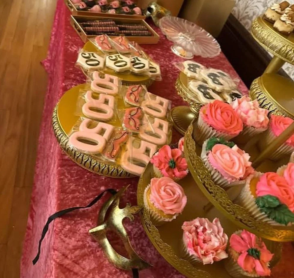 #DidYouKnow it&rsquo;s National Small Business Week? Uplifting entrepreneurs and small business owners is crucial to support local communities, which is why Cashmere Events maintains a widespread network of connections with local bakeries, DJ service