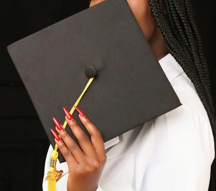 It's grad season! Time to celebrate incredible accomplishments and reward well-deserved academic success with a joyous gathering, organized and carried out by Cashmere Event&rsquo;s expert party designers. Embrace your pride for the recent graduate, 