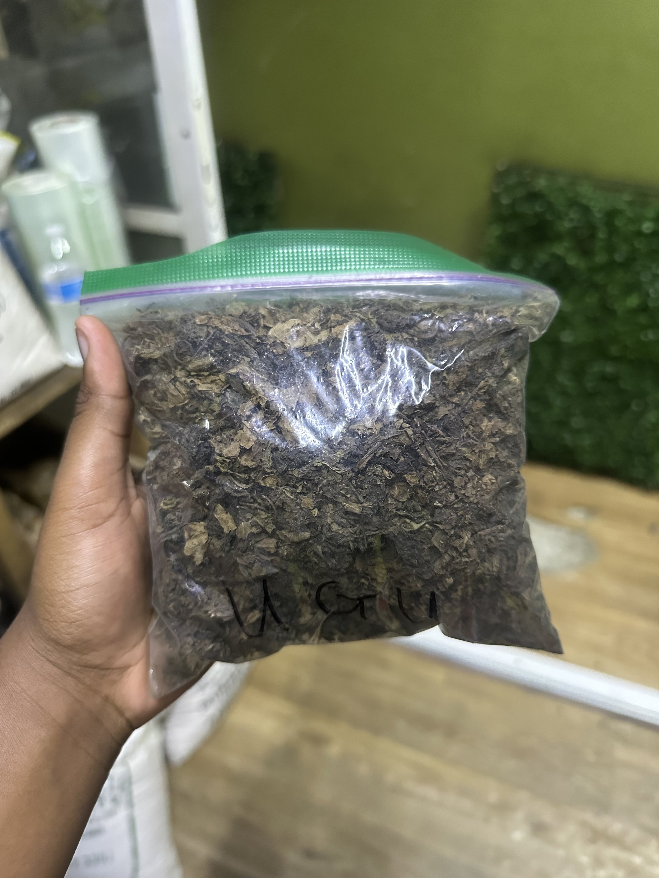 Ugu Leaf (Fluted Pumpkin Leaf)