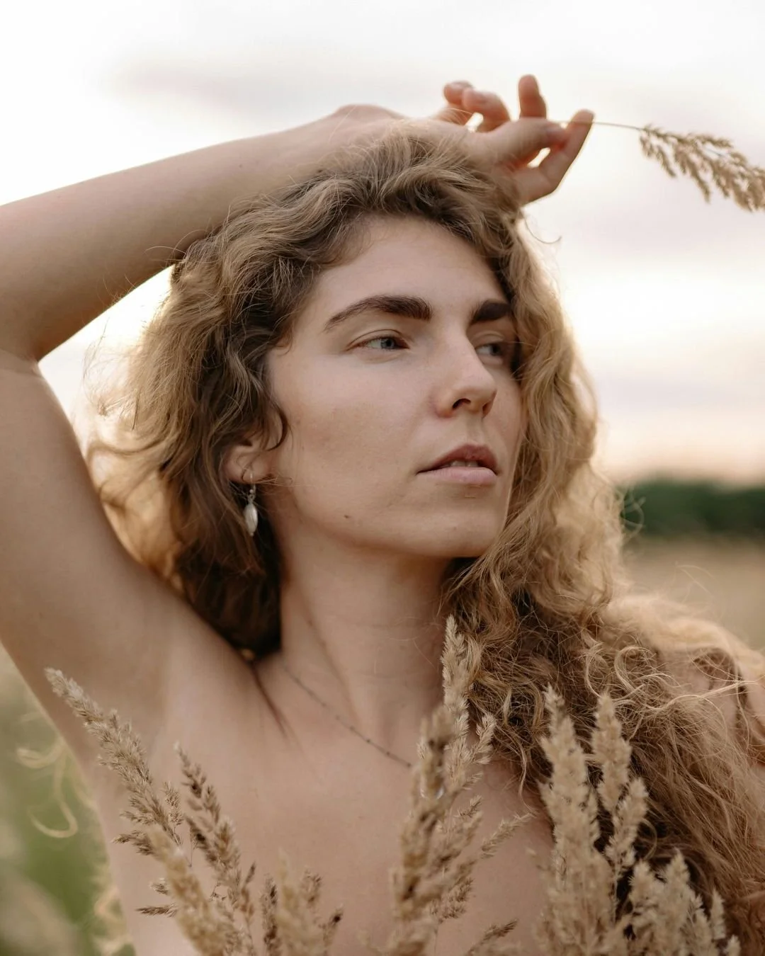 Dry Winter Skin? Aura Salon&rsquo;s Head Esthetician Daniela Shares Her Top Tips to Keep You Glowing! 
Cold air, indoor heat, and holiday stress can leave your skin feeling dry and dull&mdash;but with a few simple swaps, you can glow all season long: