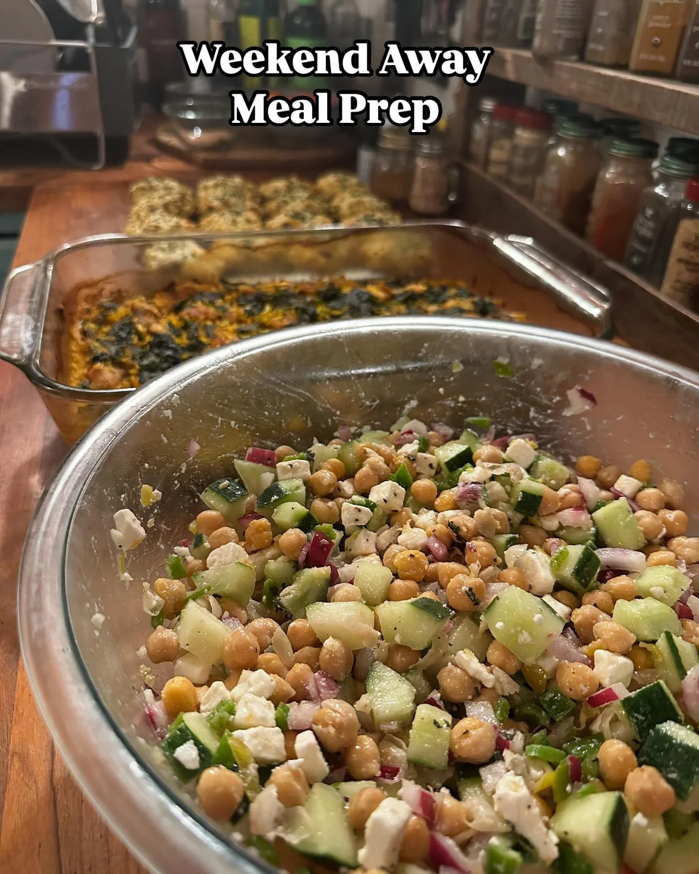Got celiac and going away for the weekend? Want to eat as well as all your friends? Prep for success and deliciousness with an easy breakfast option, a hearty salad, and a delicious casserole. Here I&rsquo;ve made @hungry.happens Sausage Breakfast Co
