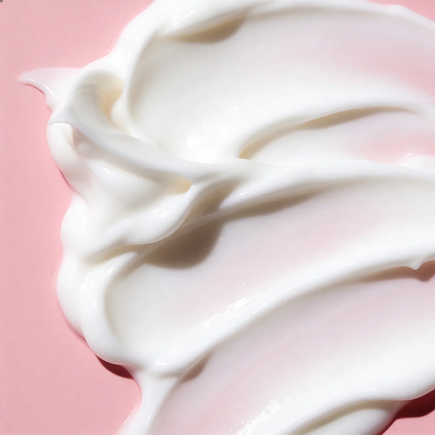 new-hydracloud-cream-with-rose-pdrn-for-deep-hydration-and-rejuvenation-6188700.webp