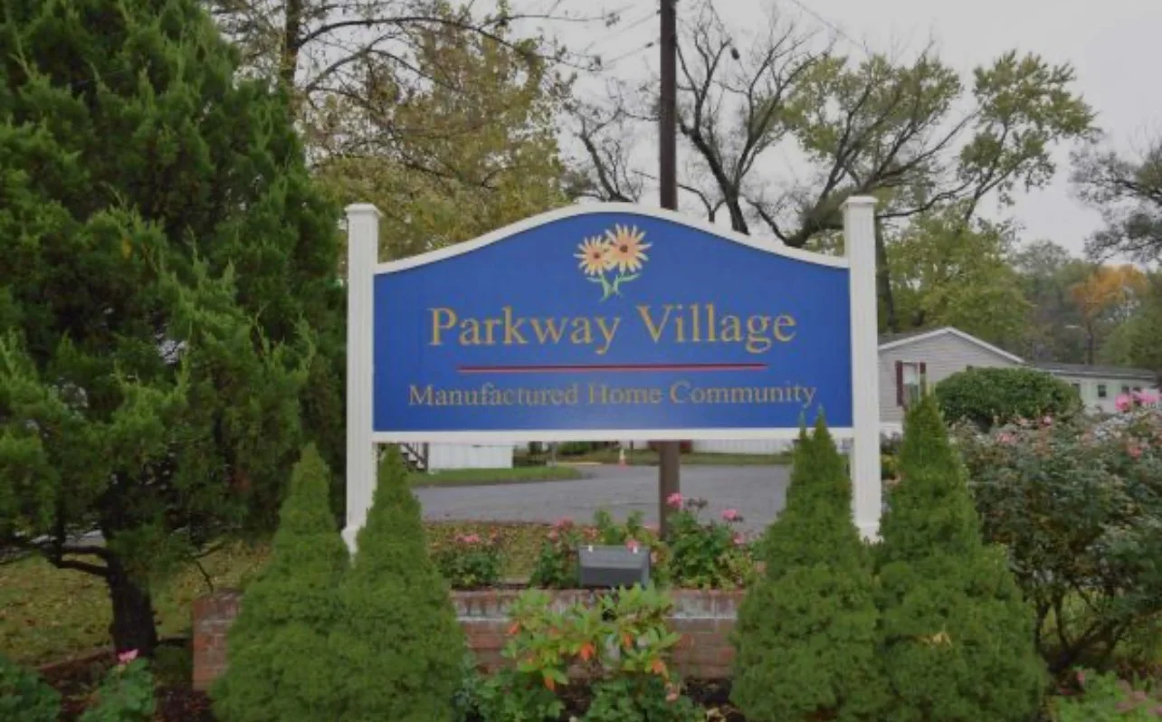 Parkway Village