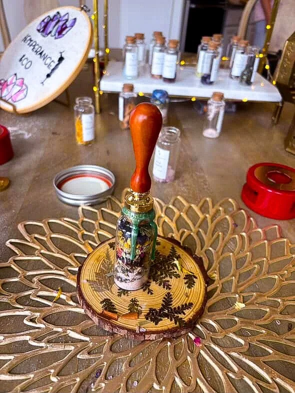 Turning 30 never looked so enchanting ✨ Tarot, spell jars, and a little birthday magic for Aubrey &amp; her awesome crew 🌸

We love curating moments of intention and joy for private gatherings. From birthdays, to bachelorettes or girls nights- whate
