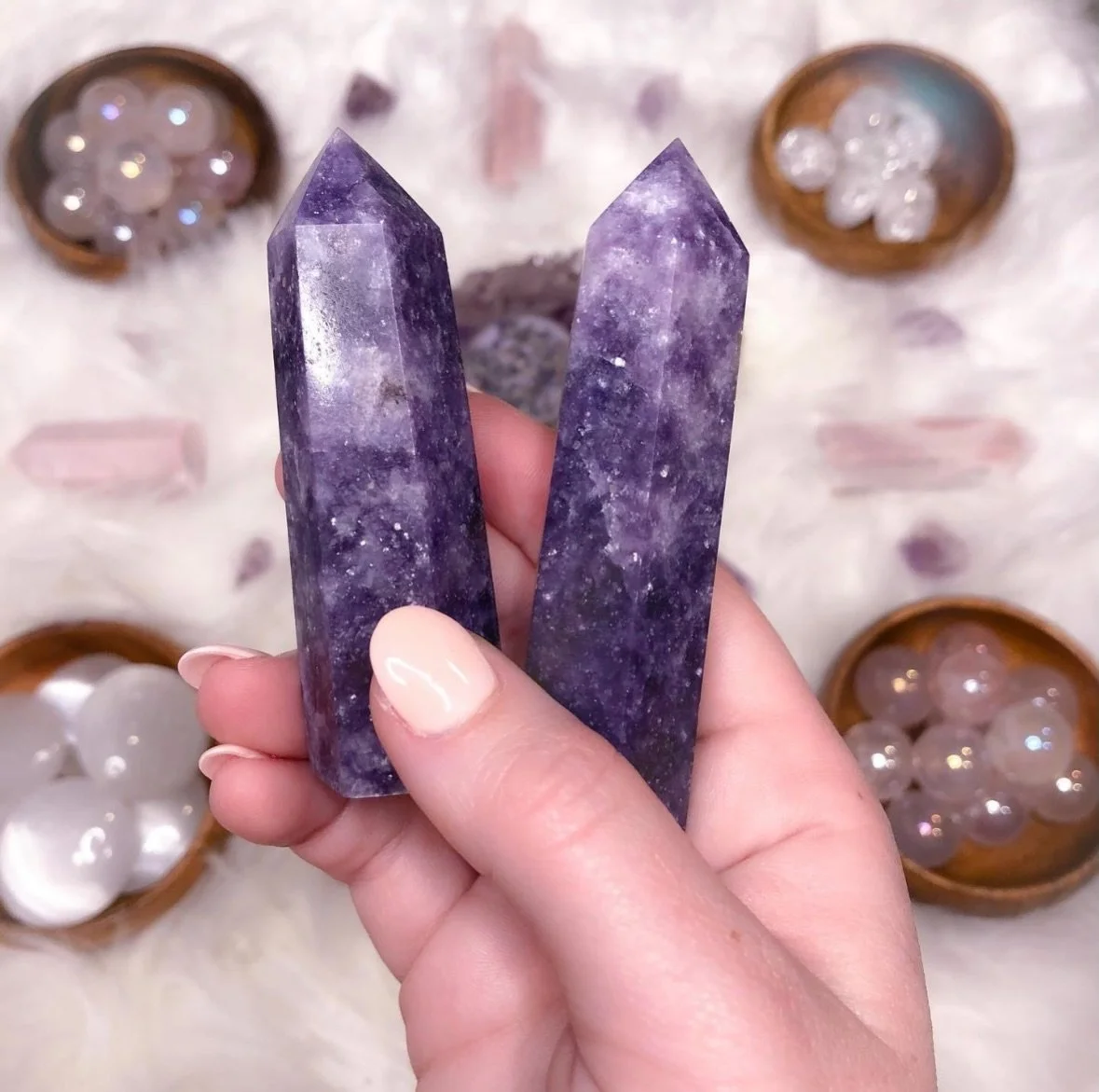 Facebook reminded me of this memory today 🥹💓

If you didn&rsquo;t know, Temperance &amp; Co. began in 2020 with crystal live sales. Crystals were my gateway into spirituality, so it feels only fitting that they were the gateway for our business too