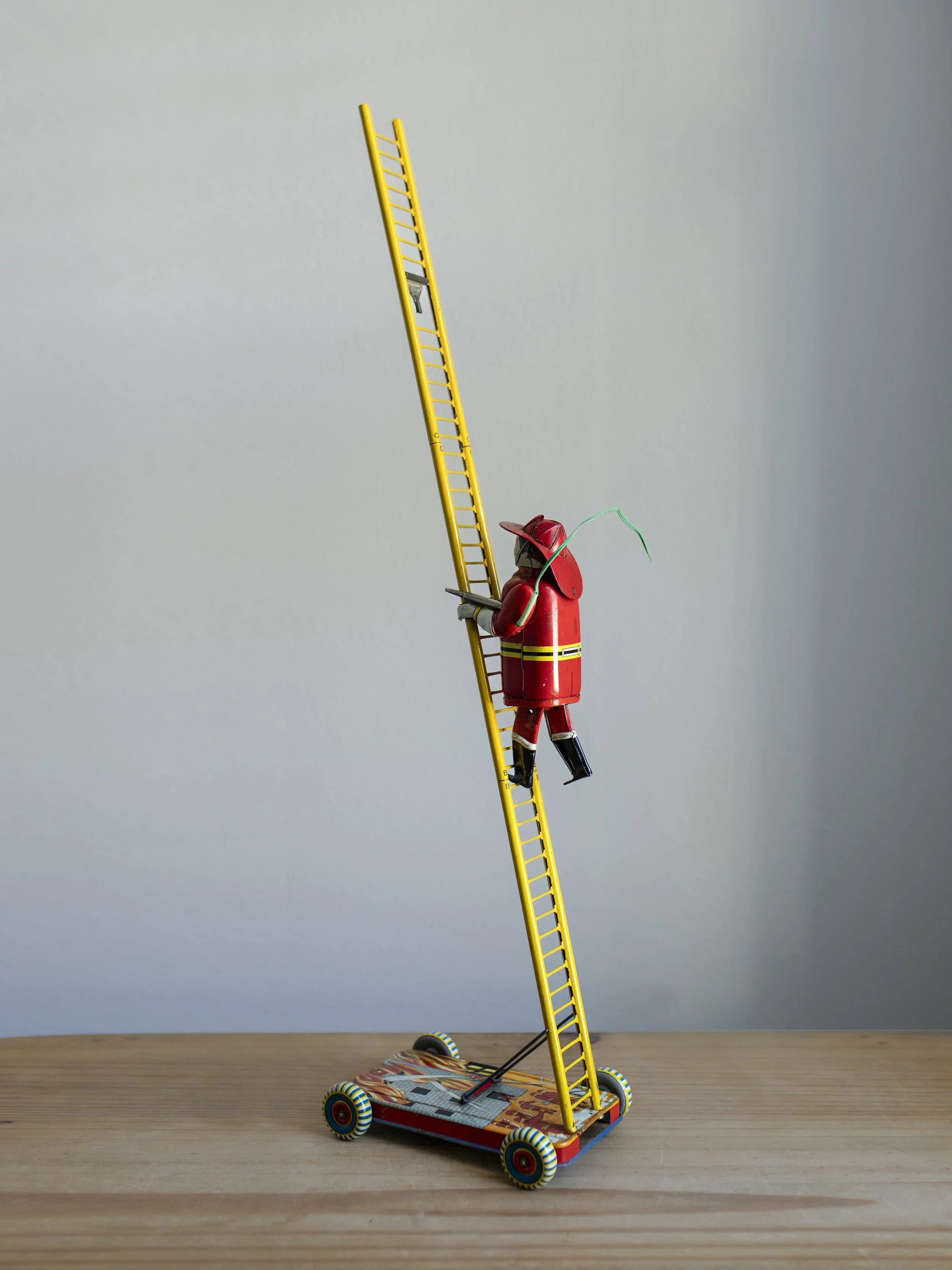 1950s Tin Walking, Climbing Fireman Sonsco Japan