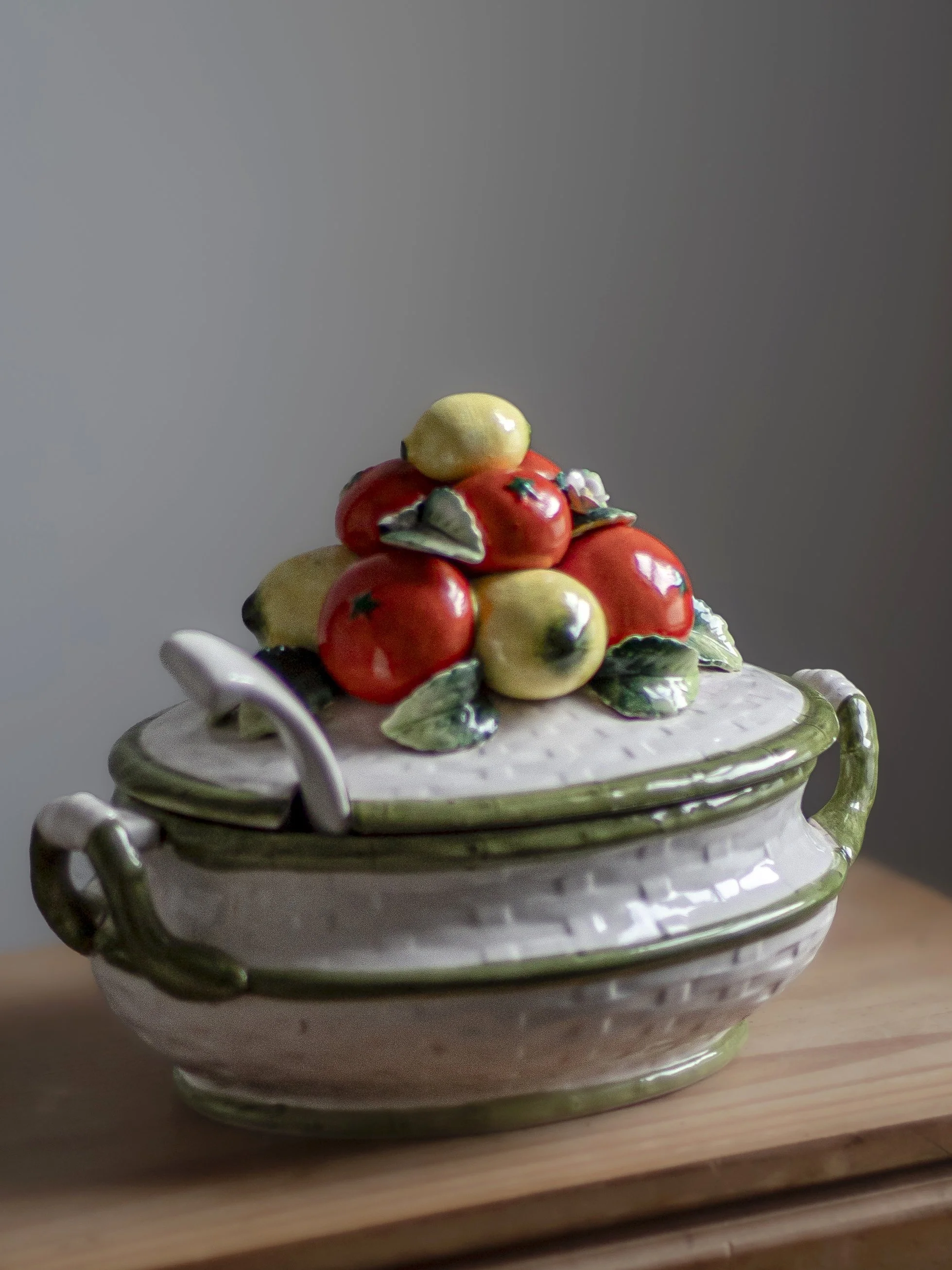 Italian Harvest Collection Majolica Soup Tureen
