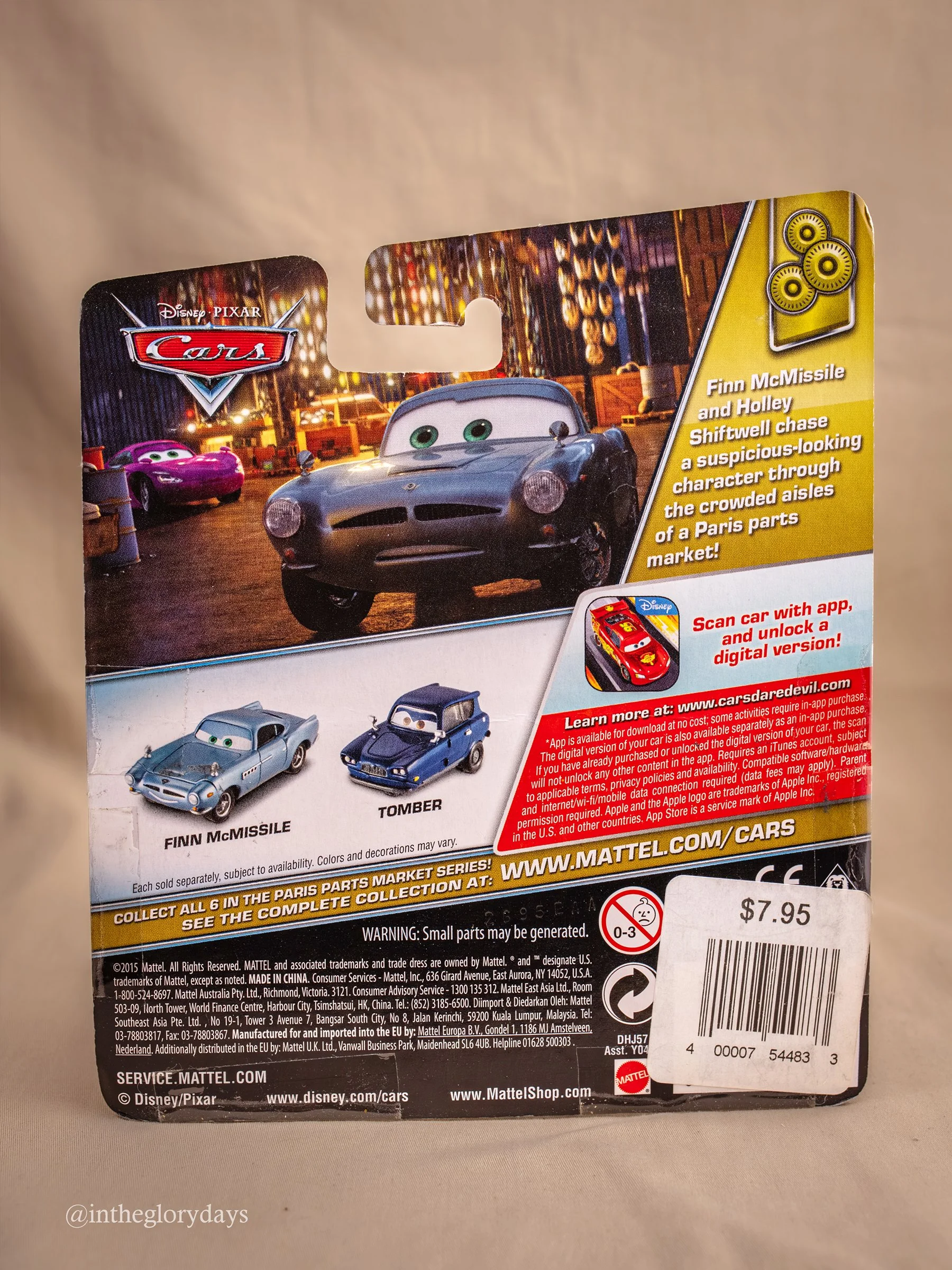 Cars 2 Paris Parts Market Tomber-6.jpg