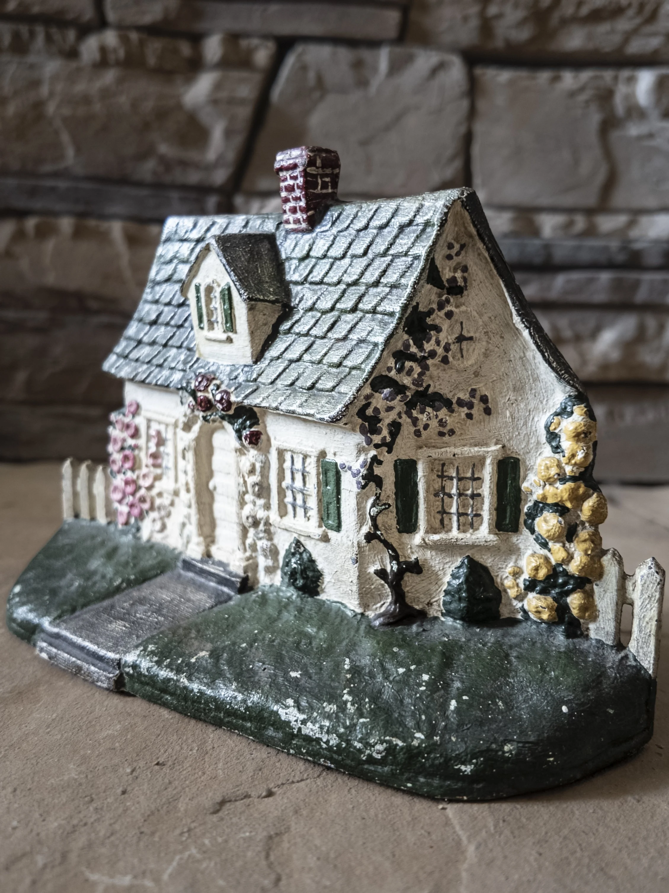 “Albany” - National Foundry Doorstop