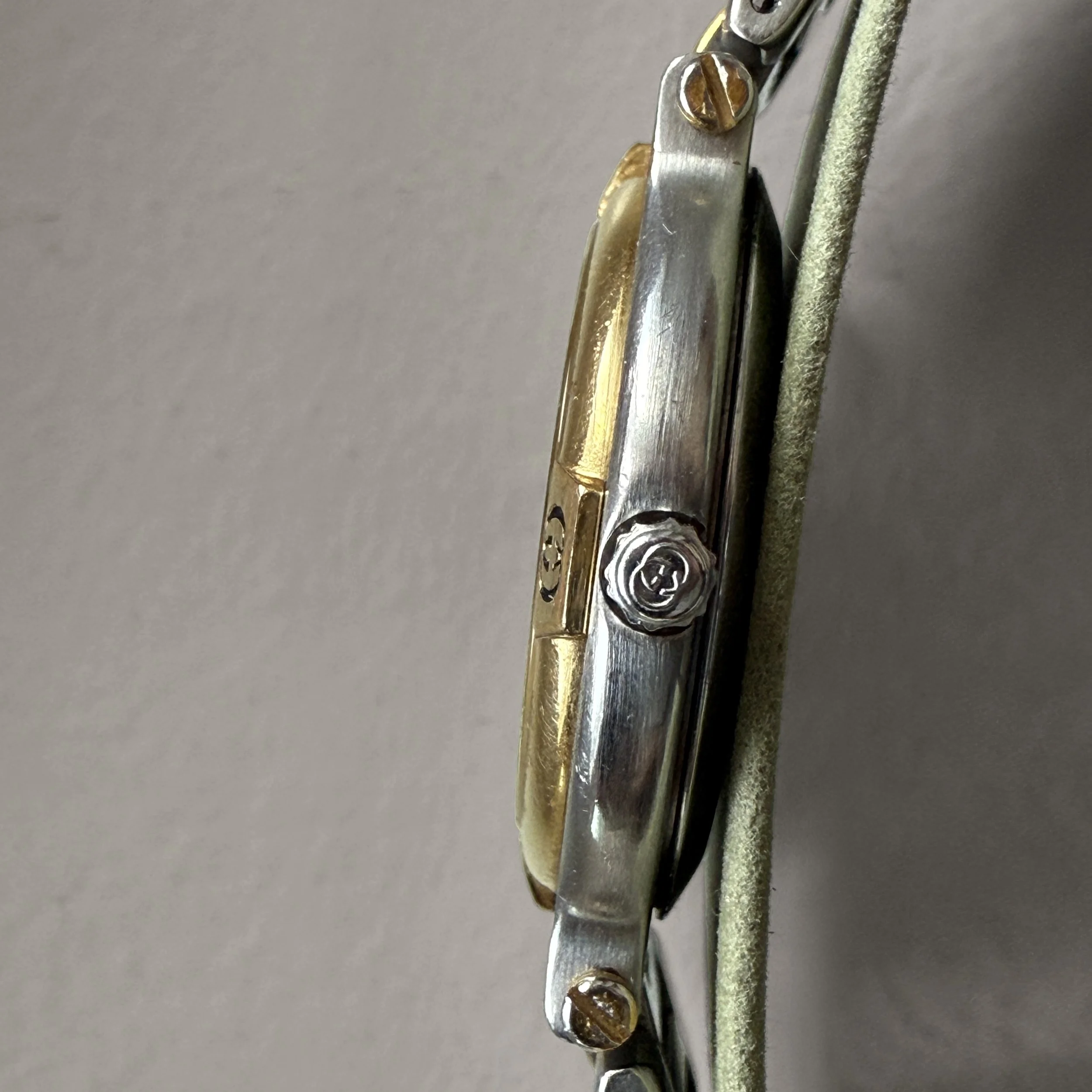 gucci watch 14.jpg
