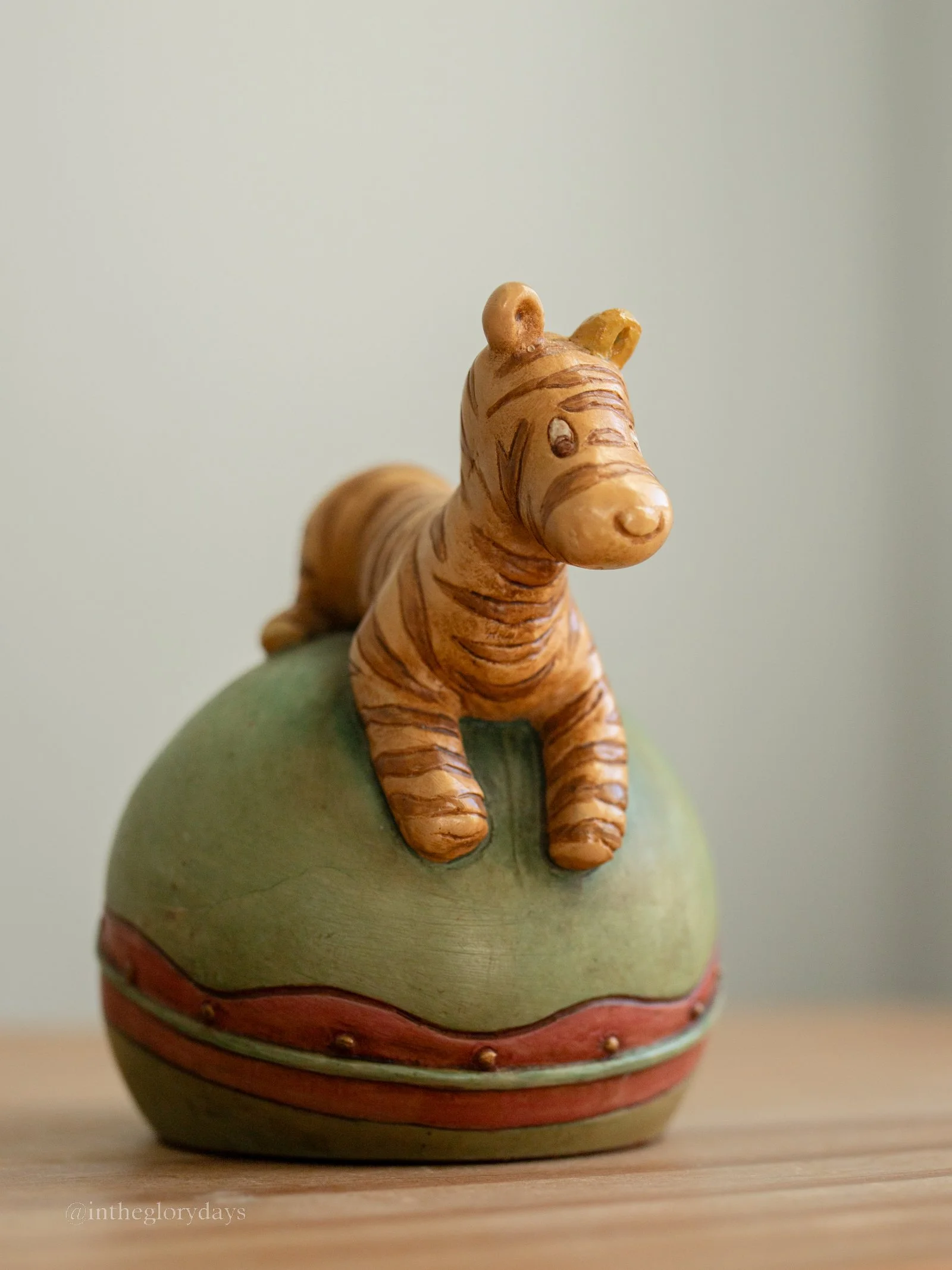 Disney Classic POOH Tiger on Ball Paperweight Figurine by Charpente-1.jpg