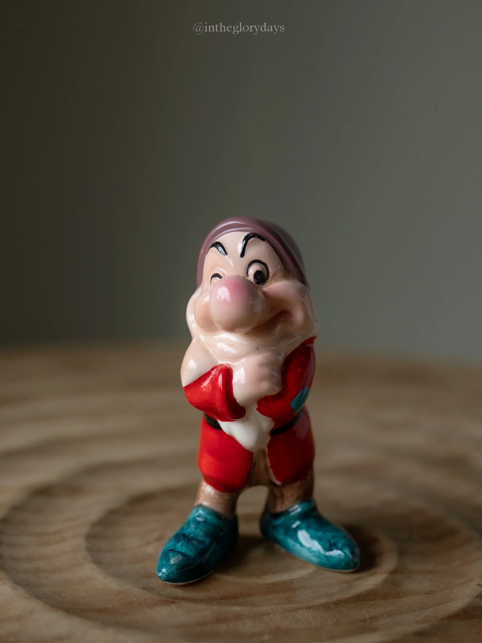 Walt Disney Production Japan 7 Dwarfs-5.jpg