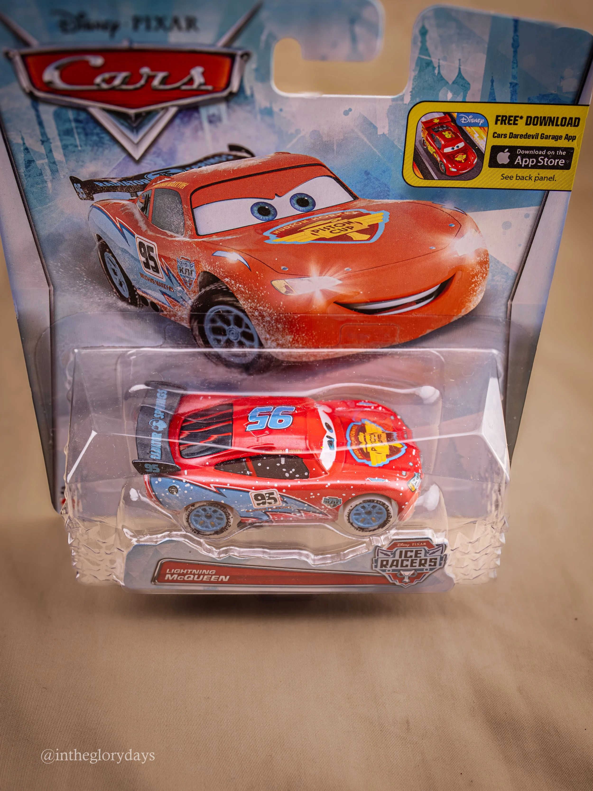 Lightning McQueen Ice Racers Series-3.jpg