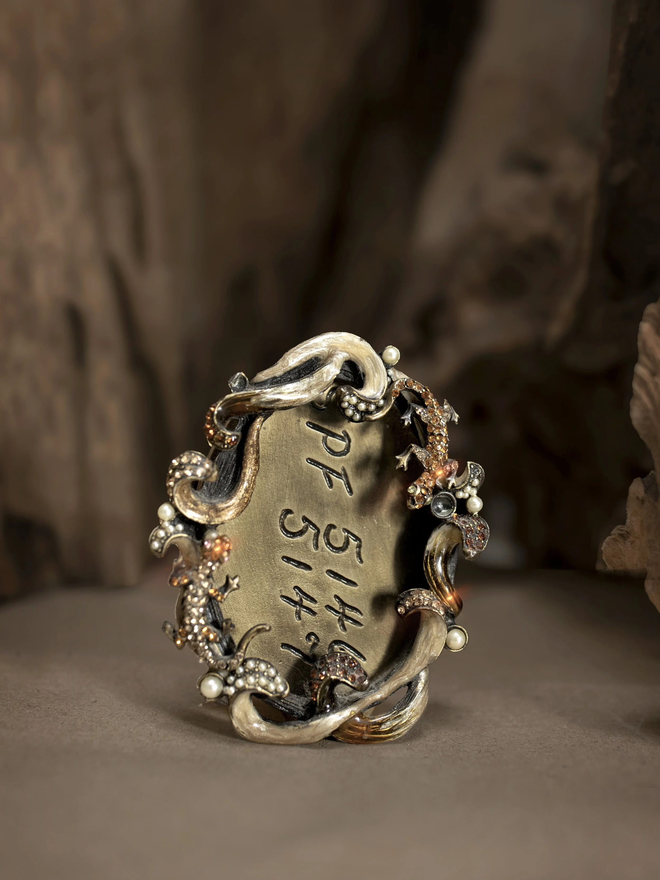 Jay  Strongwater Salamanders Pearls & Vines Jeweled Photo Fame