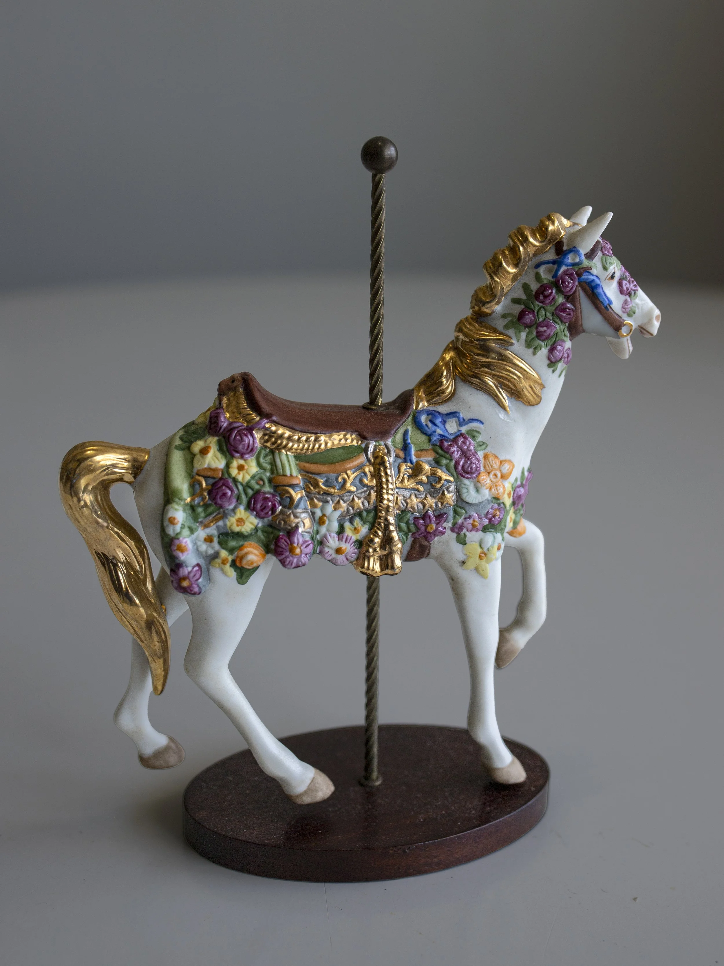 Franklin Mint Treasury of the Carousel Art 1988 American Beauty