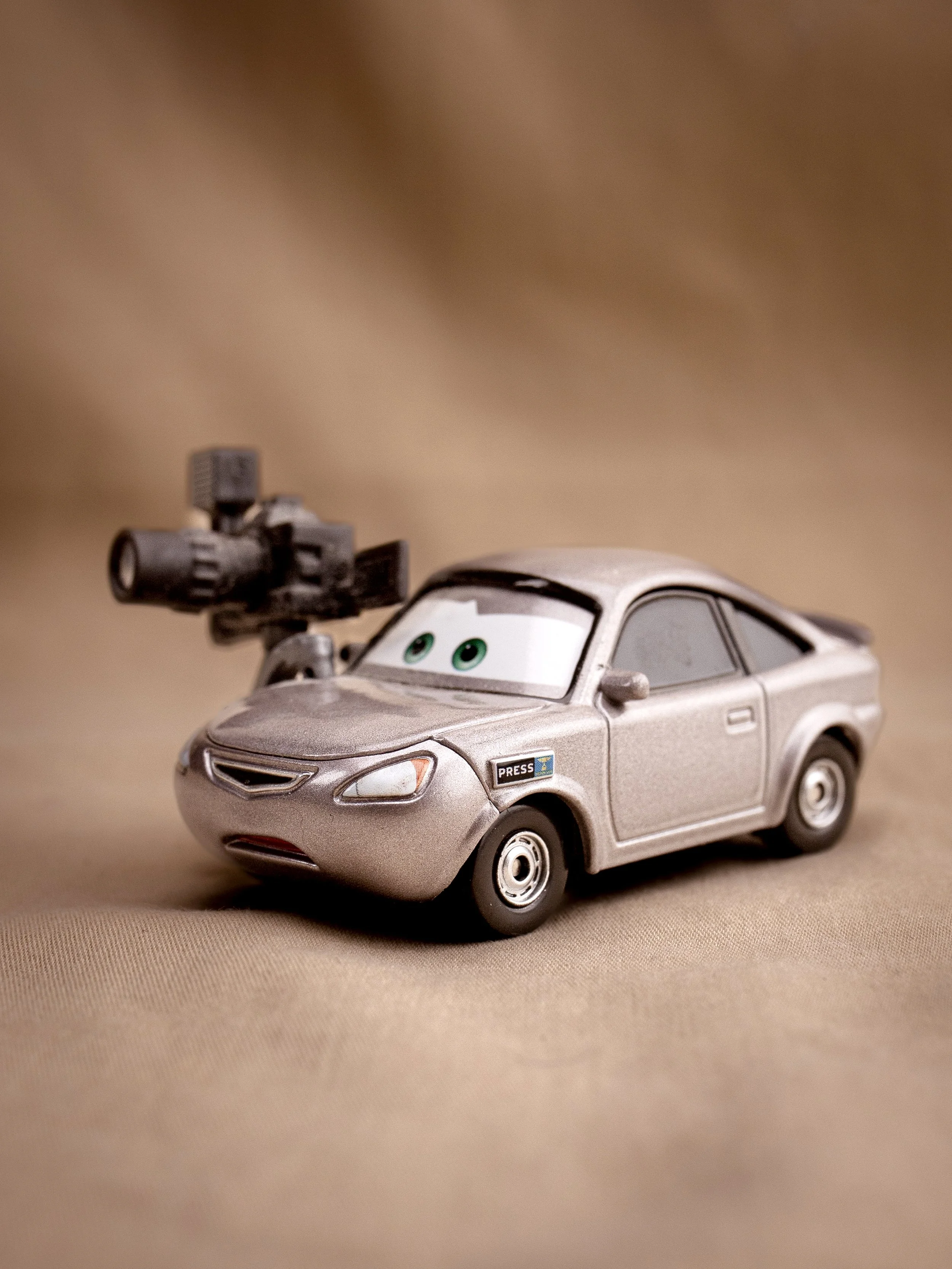 Final Lap Bert The Reporter with Camera 1.jpg
