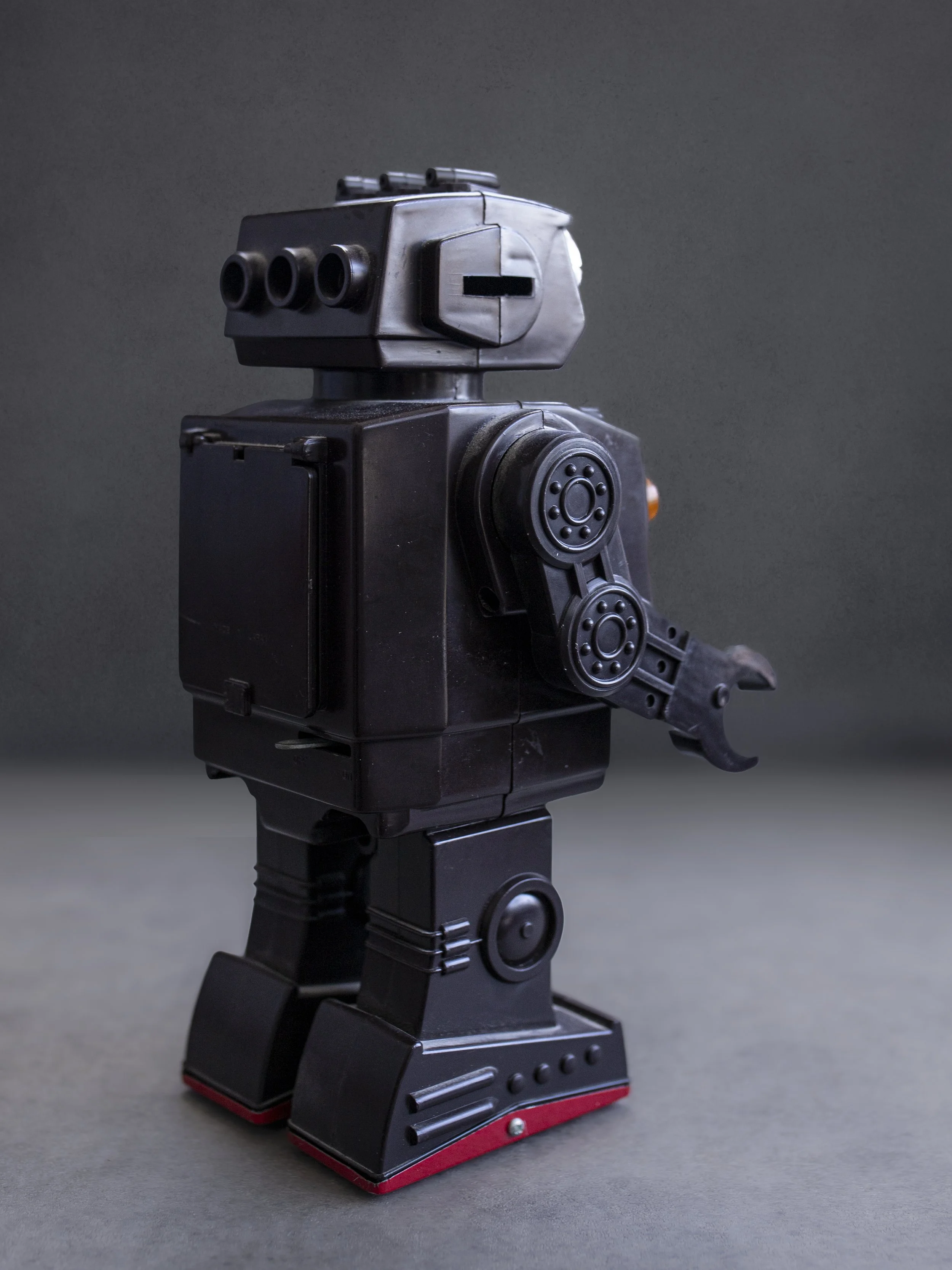 1980’s Horikawa Fighting Robot Back View